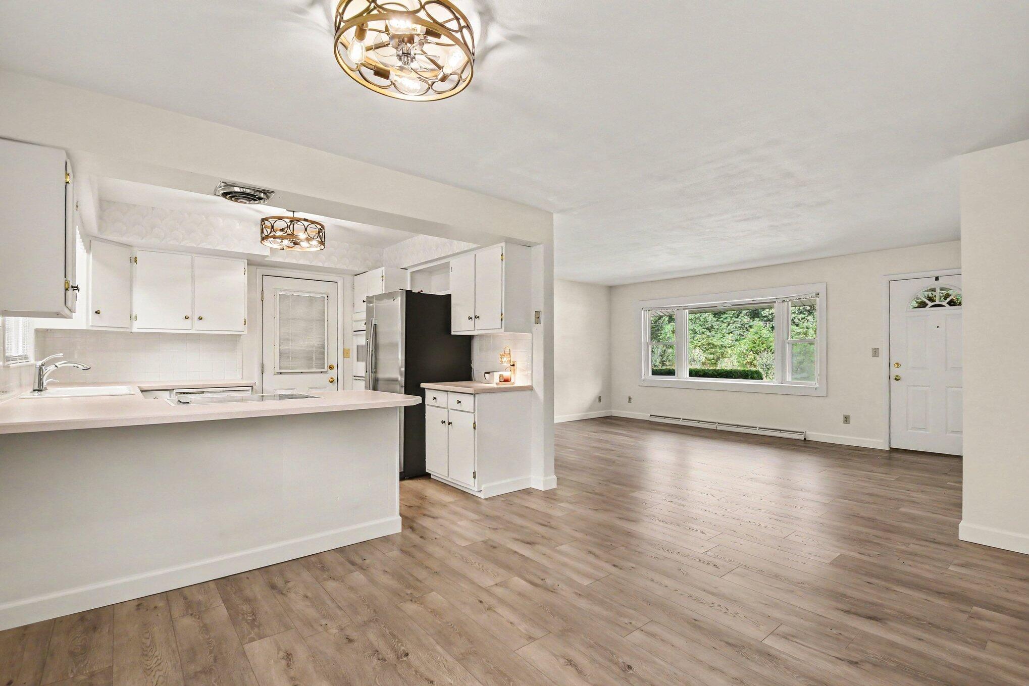 1892 Maple Lane Benton Harbor MI 49022