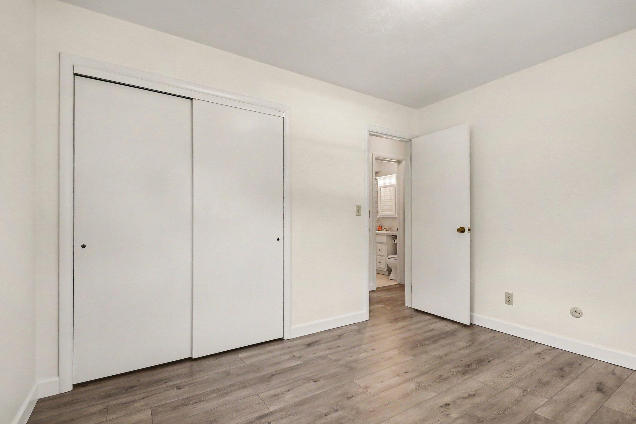 1892 Maple Lane Benton Harbor MI 49022