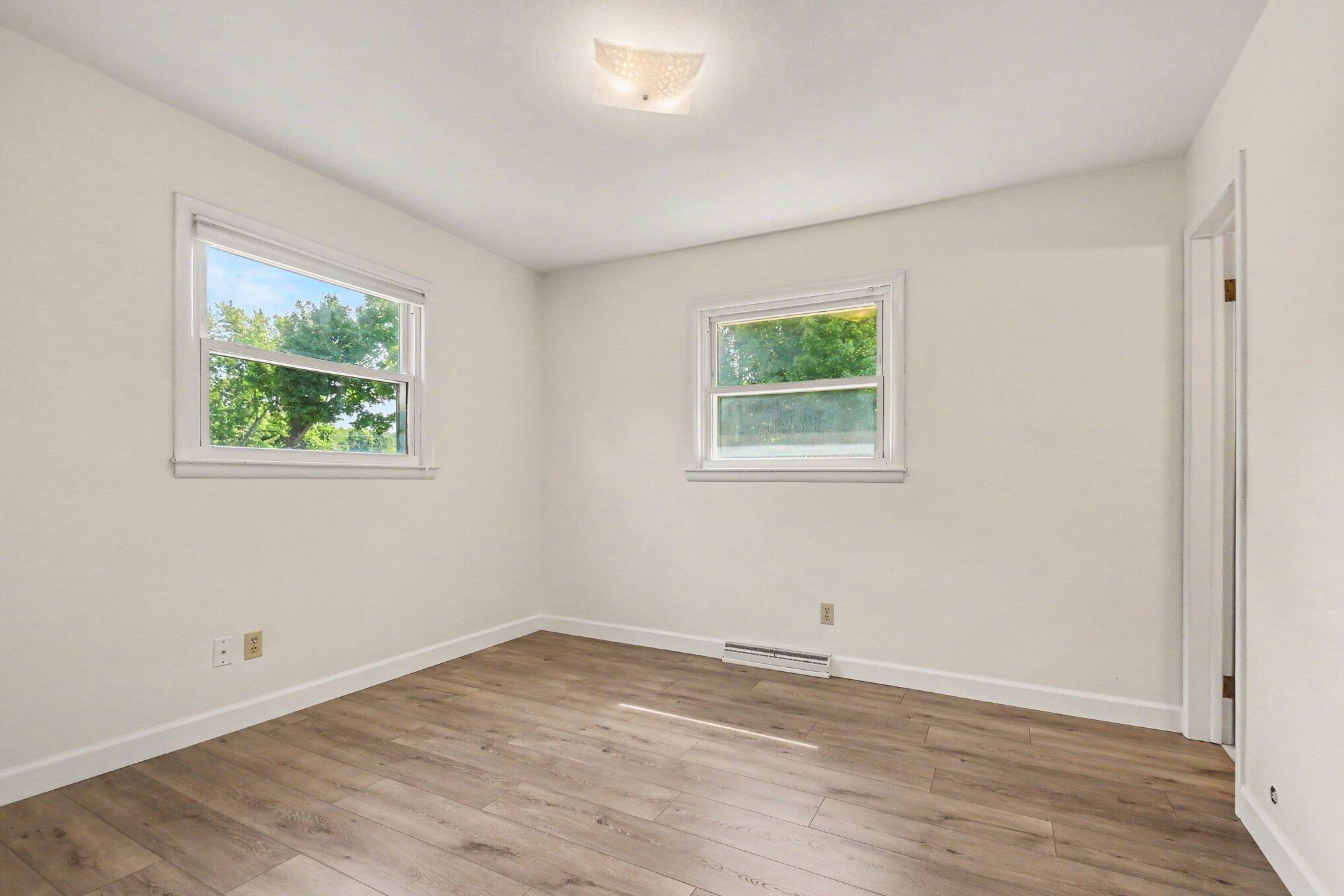 1892 Maple Lane Benton Harbor MI 49022