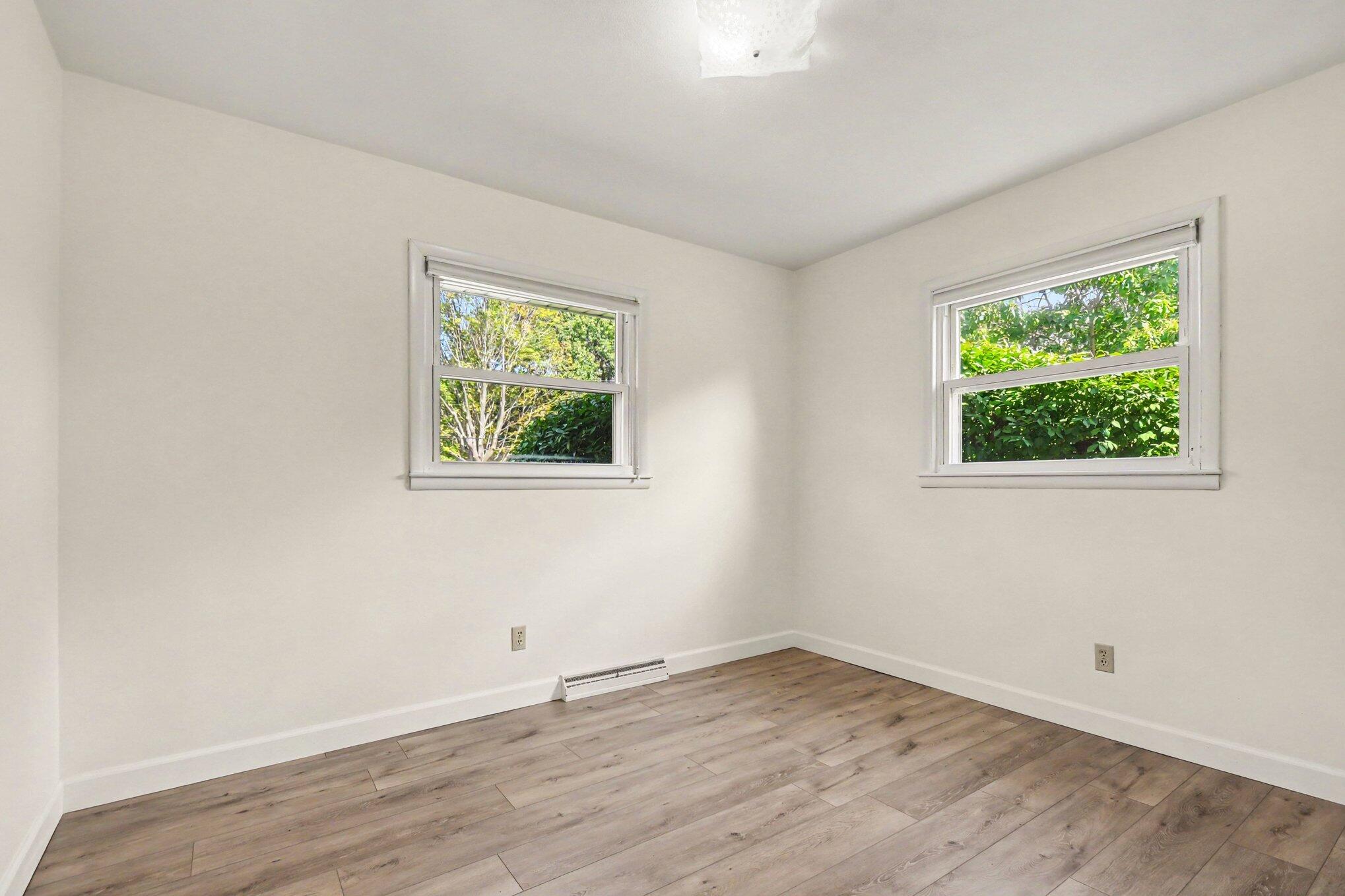 1892 Maple Lane Benton Harbor MI 49022