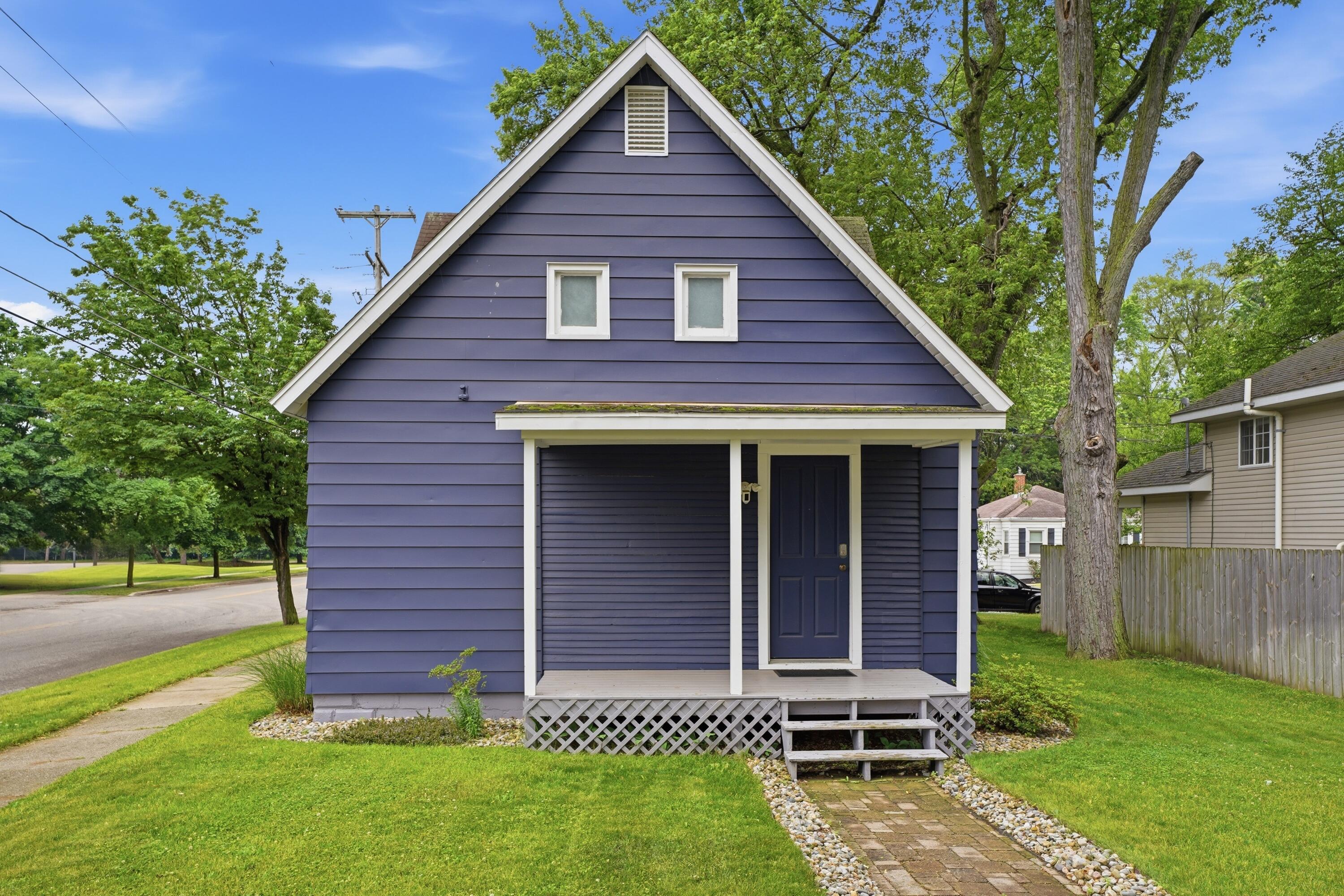 1143 SE Hazen Street SE Grand Rapids MI 49507