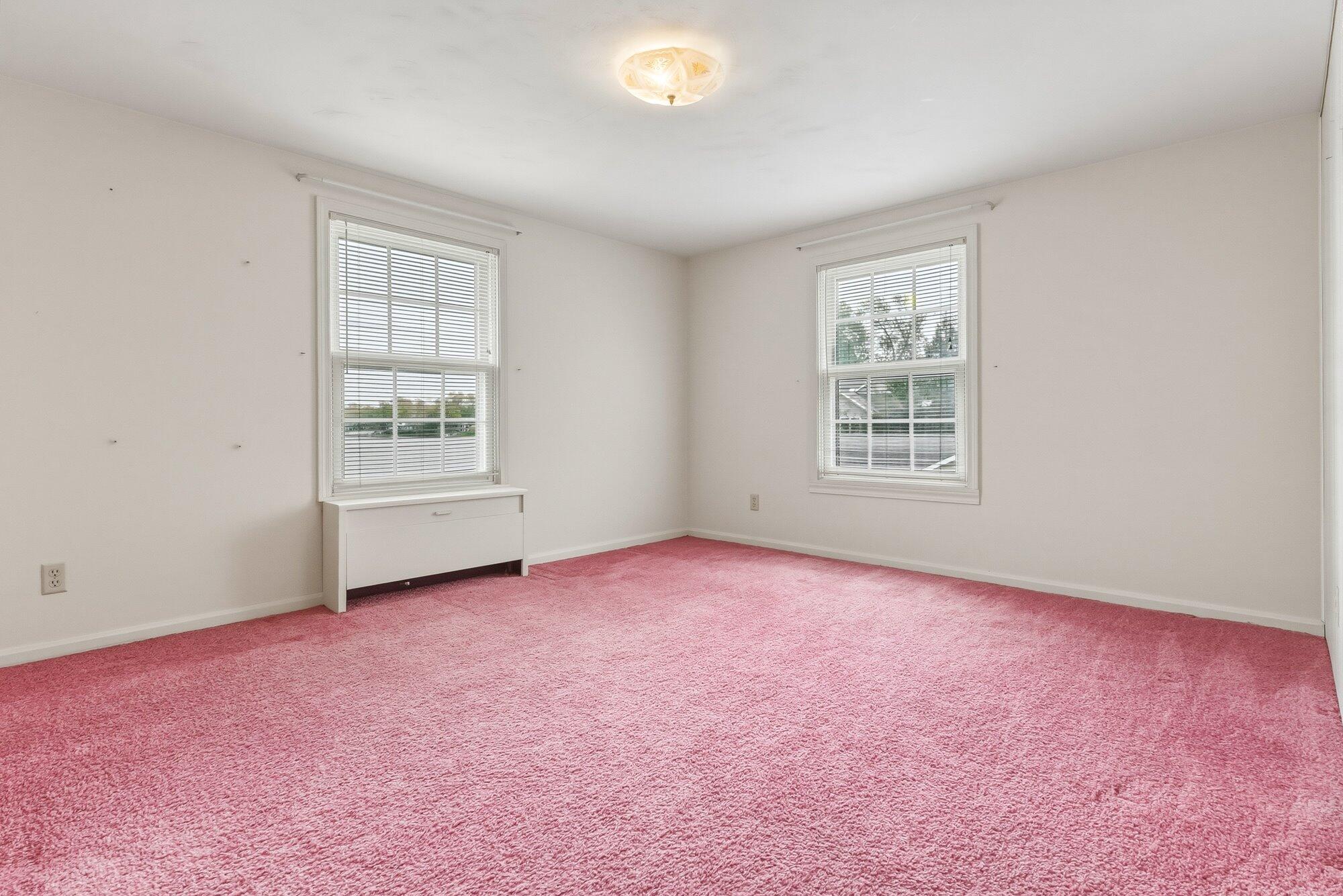 434 Crooked Lake Drive W Kalamazoo MI 49009