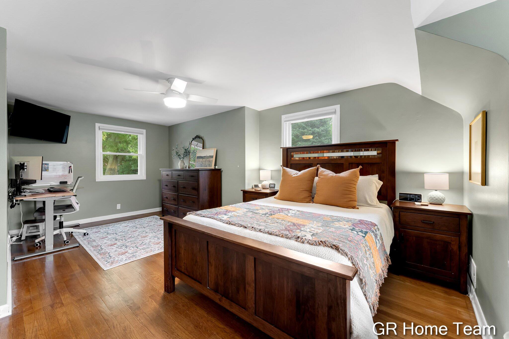 1619 Millbrook Street SE Grand Rapids MI 49508