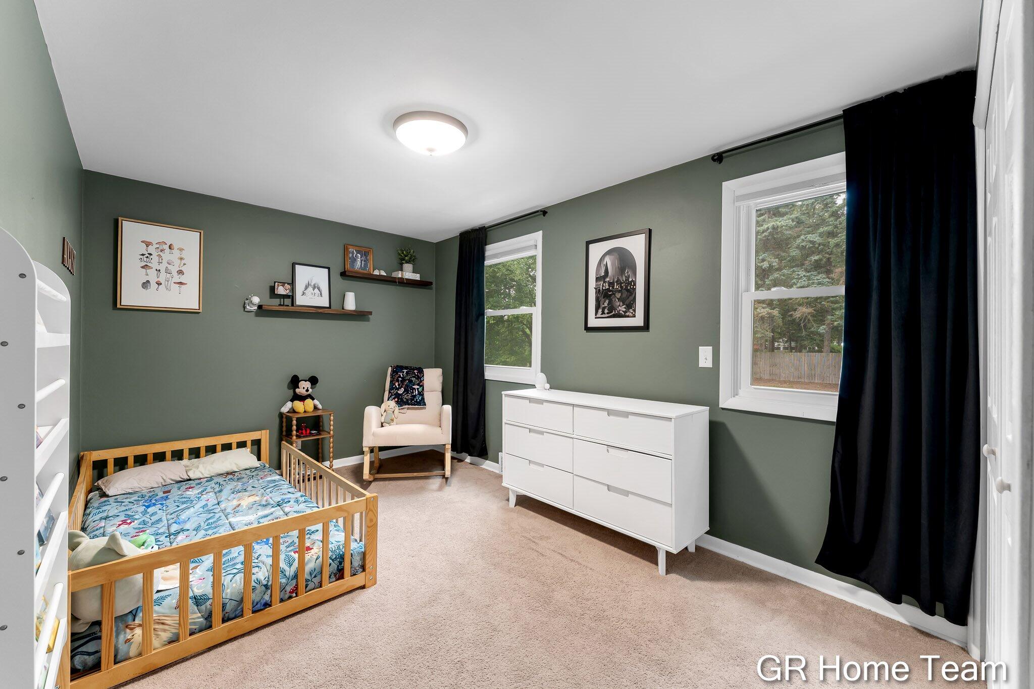 1619 Millbrook Street SE Grand Rapids MI 49508
