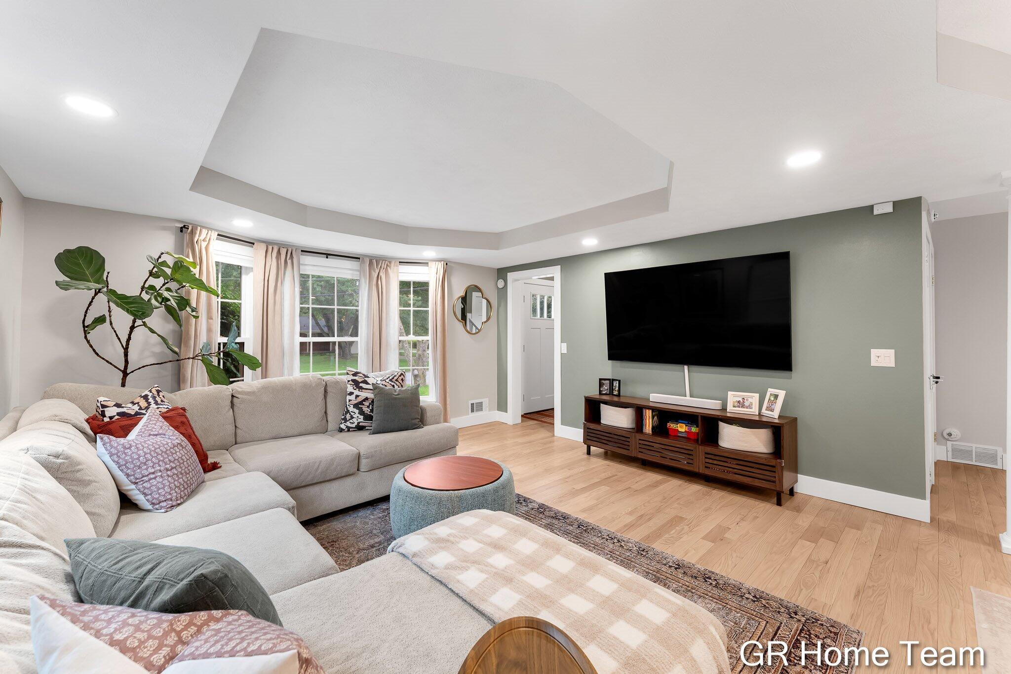 1619 Millbrook Street SE Grand Rapids MI 49508