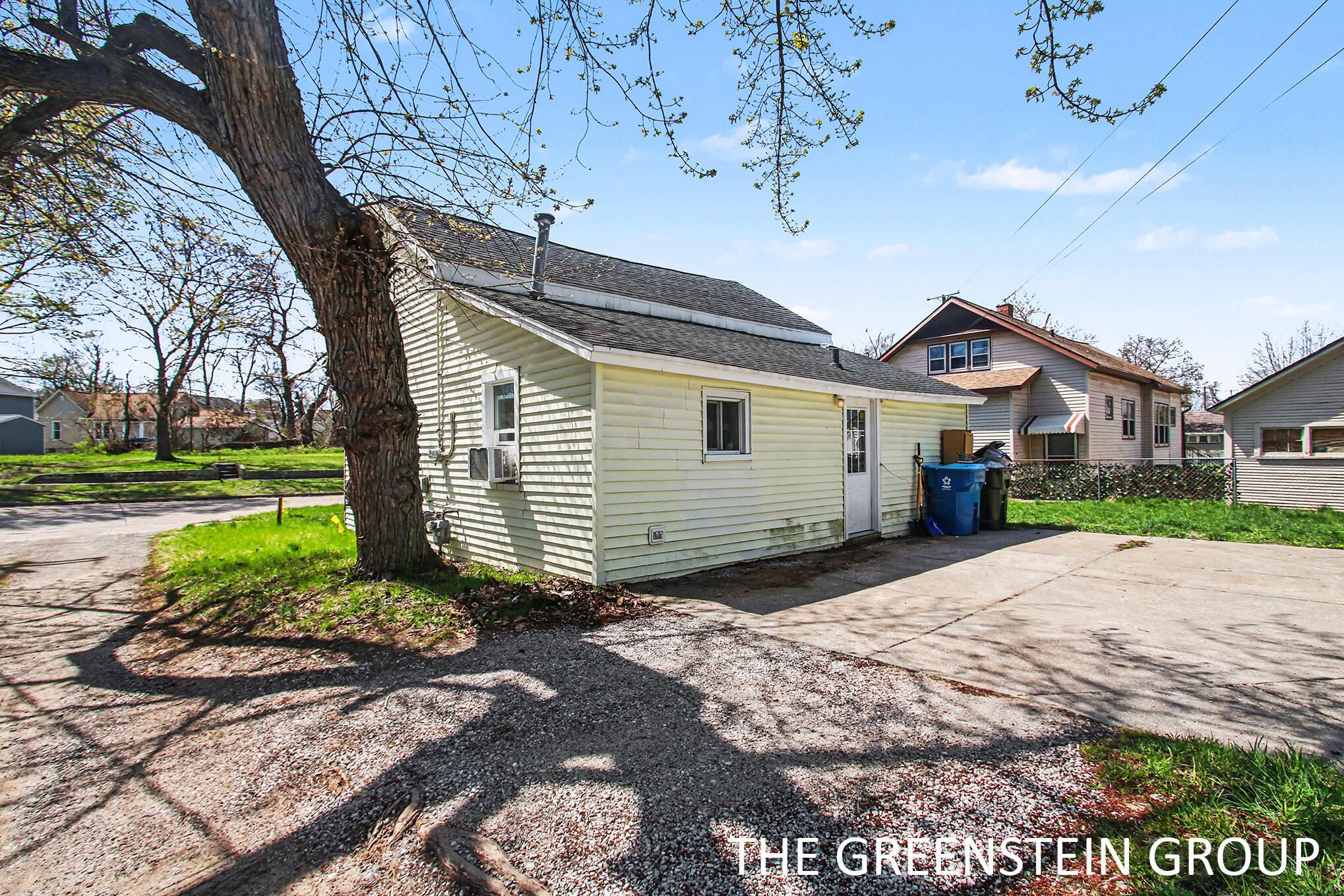 1388 7th Street Muskegon MI 49441