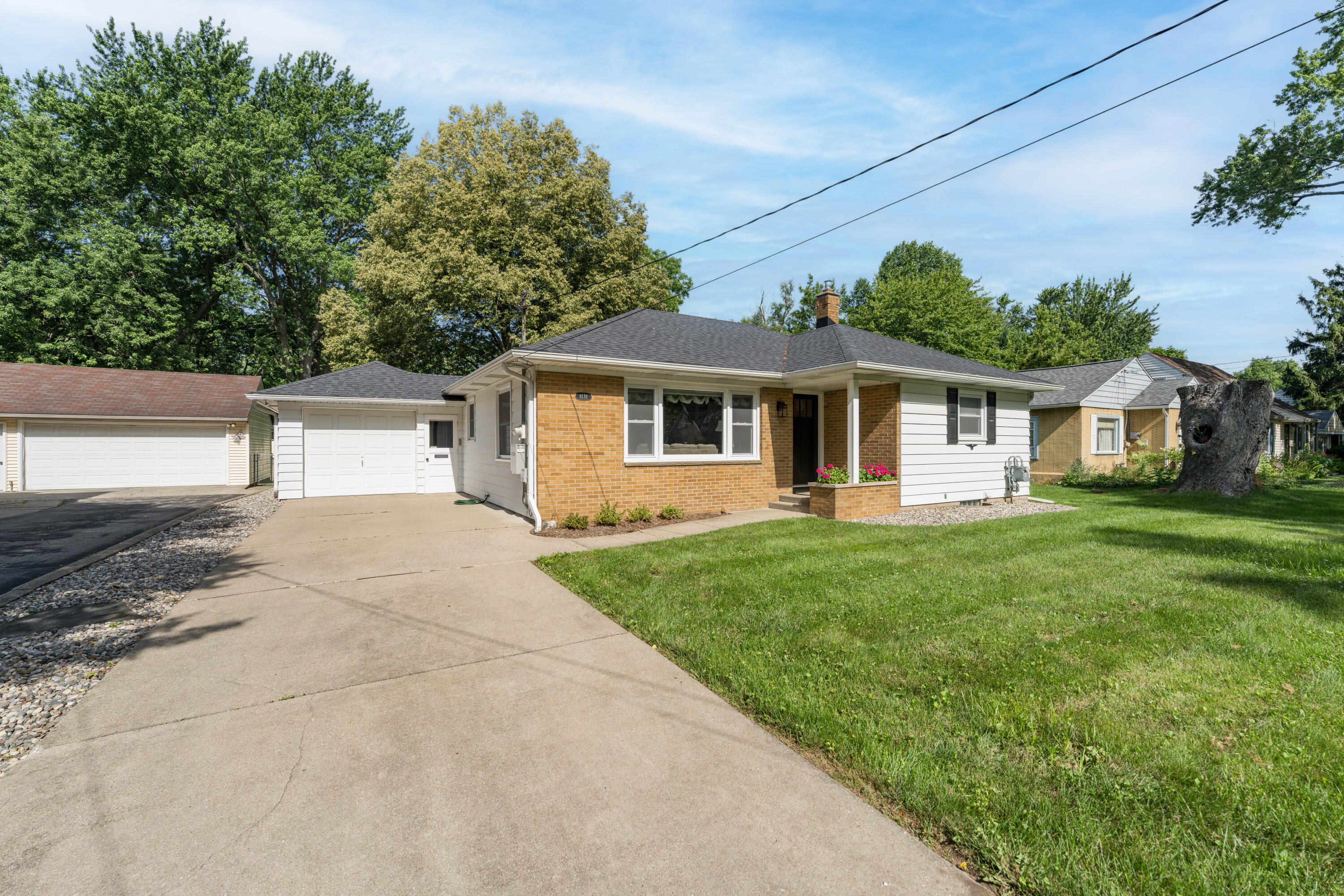 1131 Coolidge Avenue Kalamazoo MI 49006