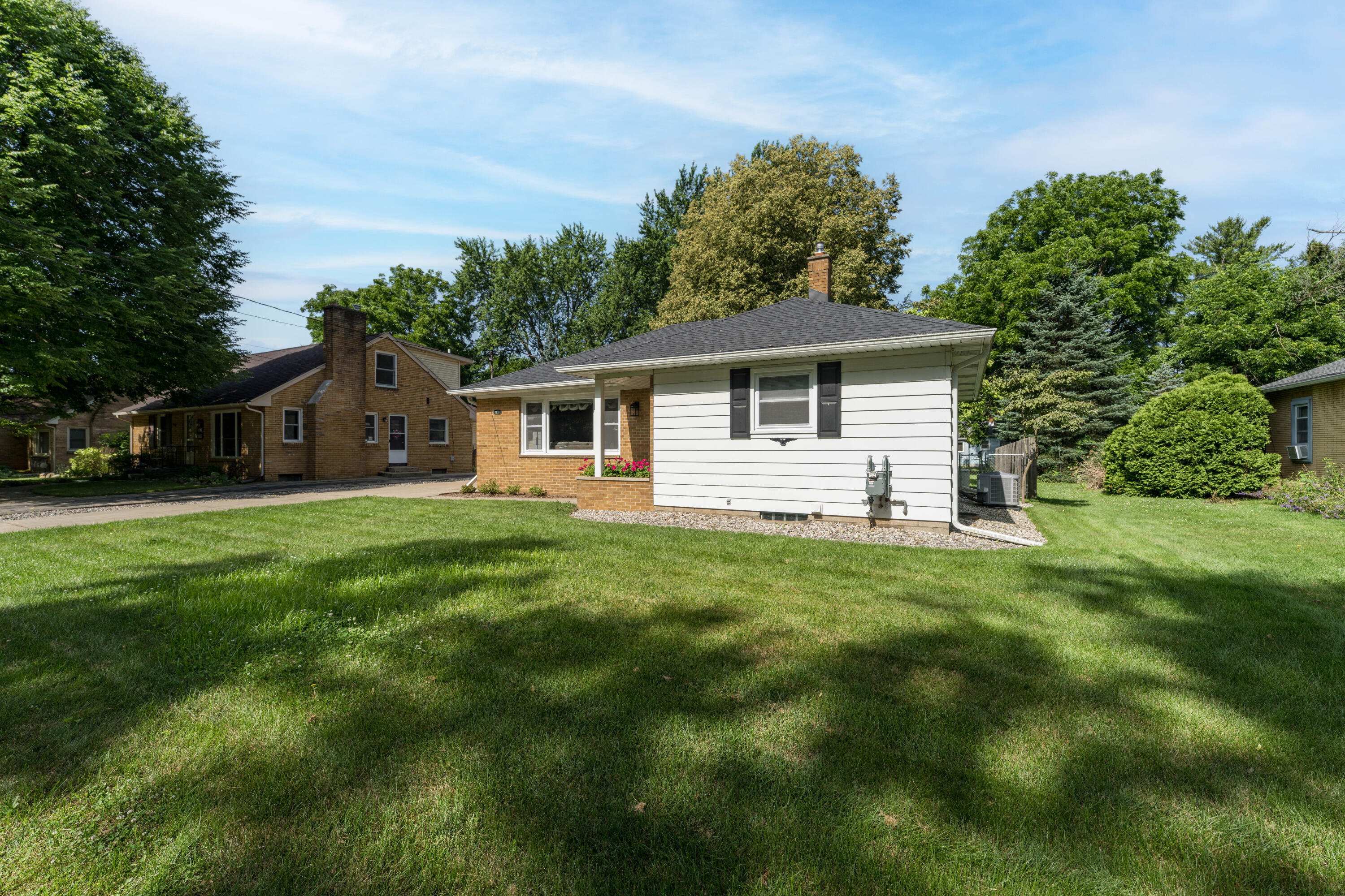 1131 Coolidge Avenue Kalamazoo MI 49006