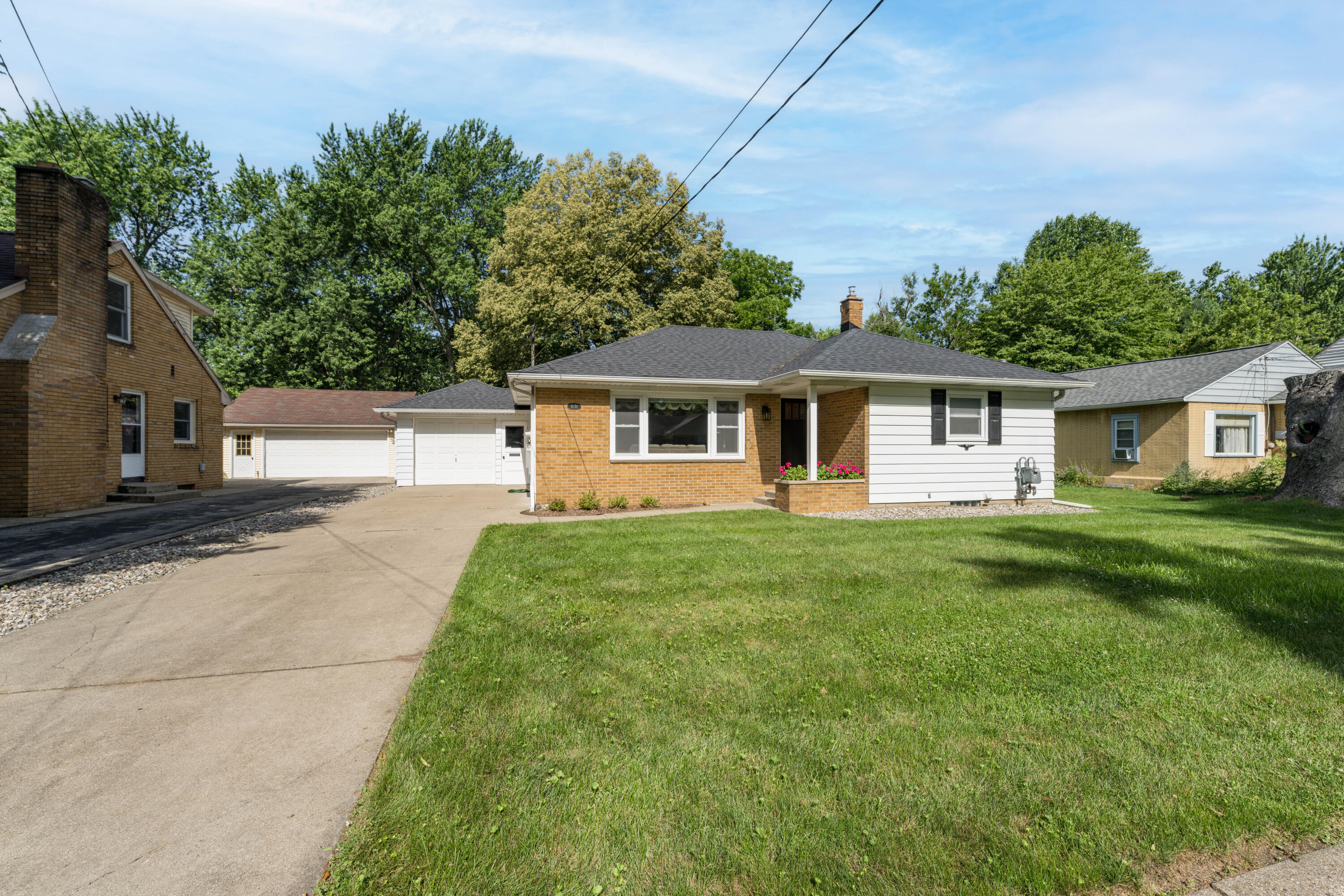 1131 Coolidge Avenue Kalamazoo MI 49006