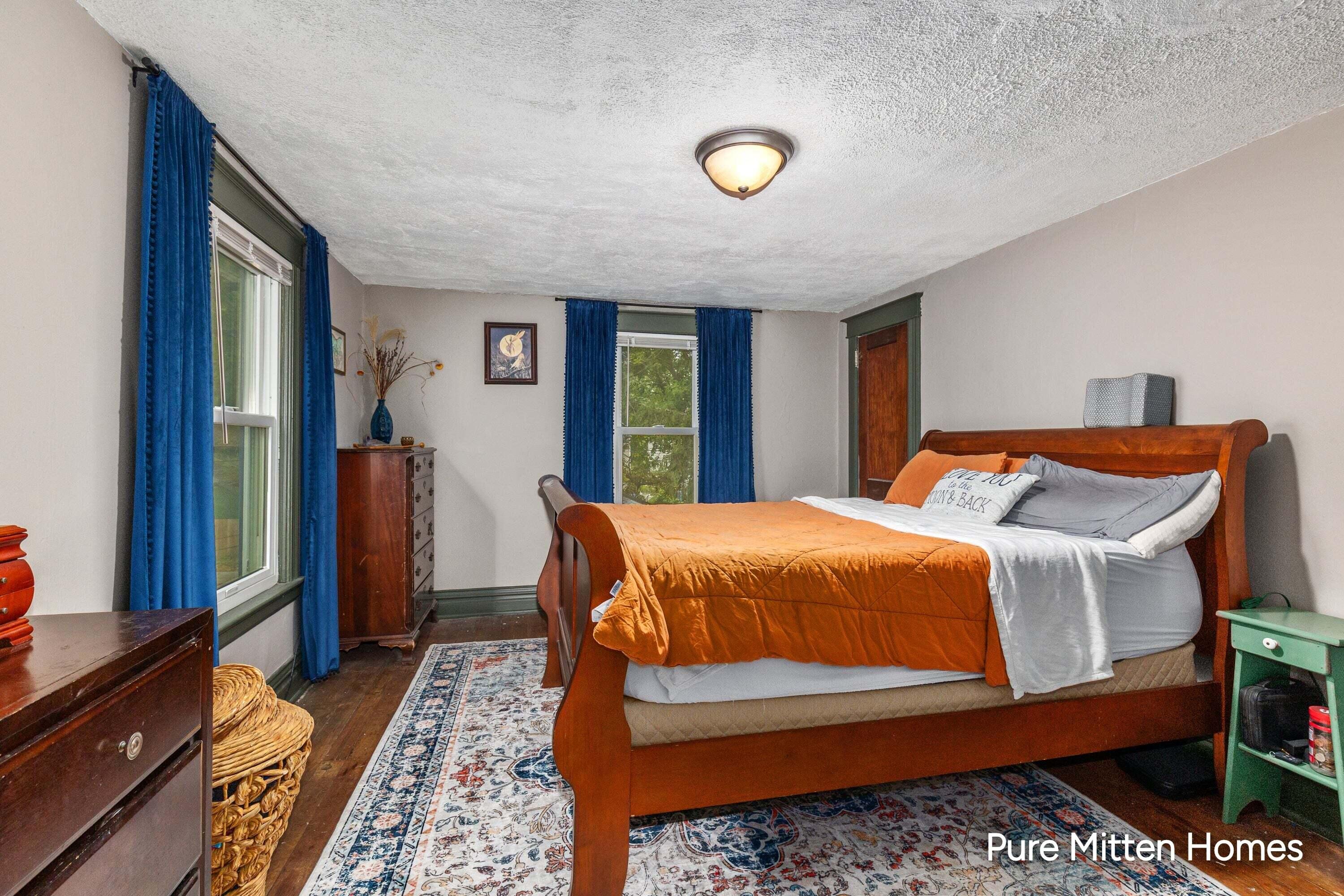 1543 Turner Avenue Grand Rapids MI 49504