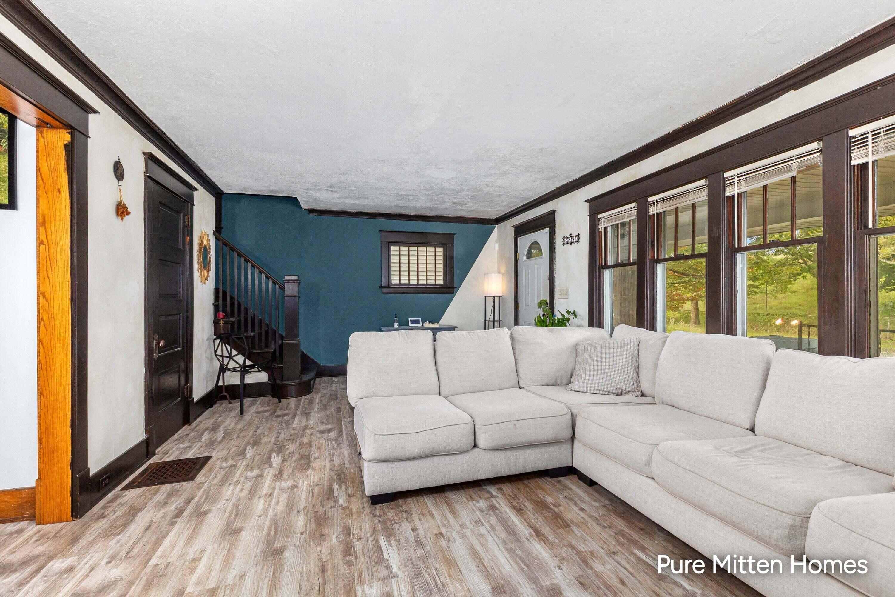 1543 Turner Avenue Grand Rapids MI 49504