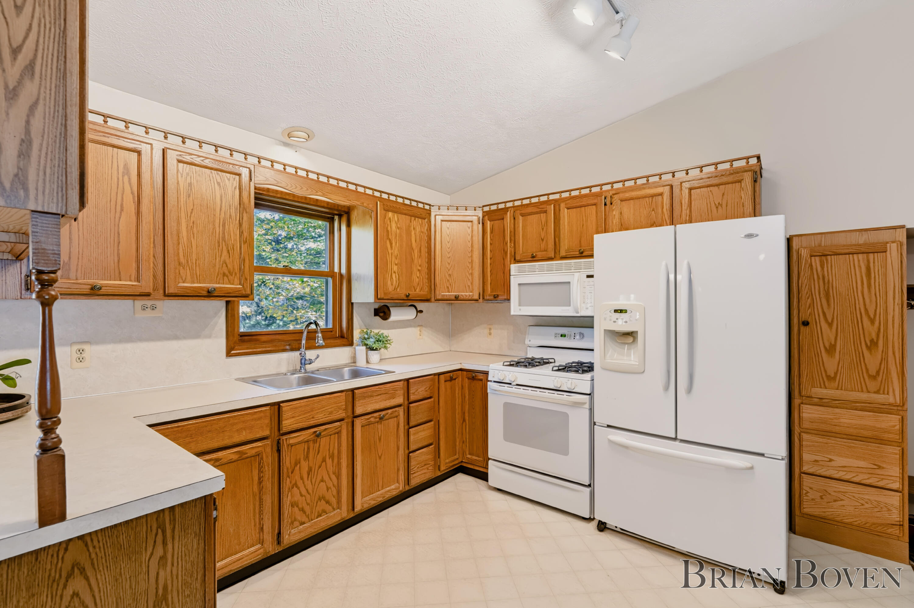 1568 Gridley Avenue NW Grand Rapids MI 49534