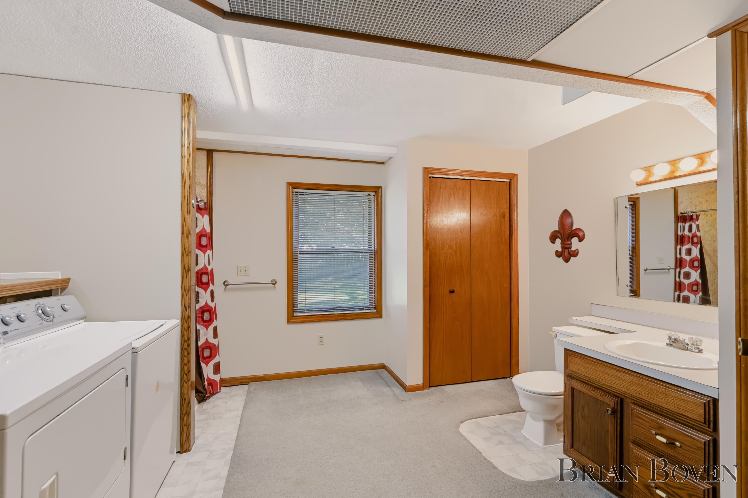 1568 Gridley Avenue NW Grand Rapids MI 49534