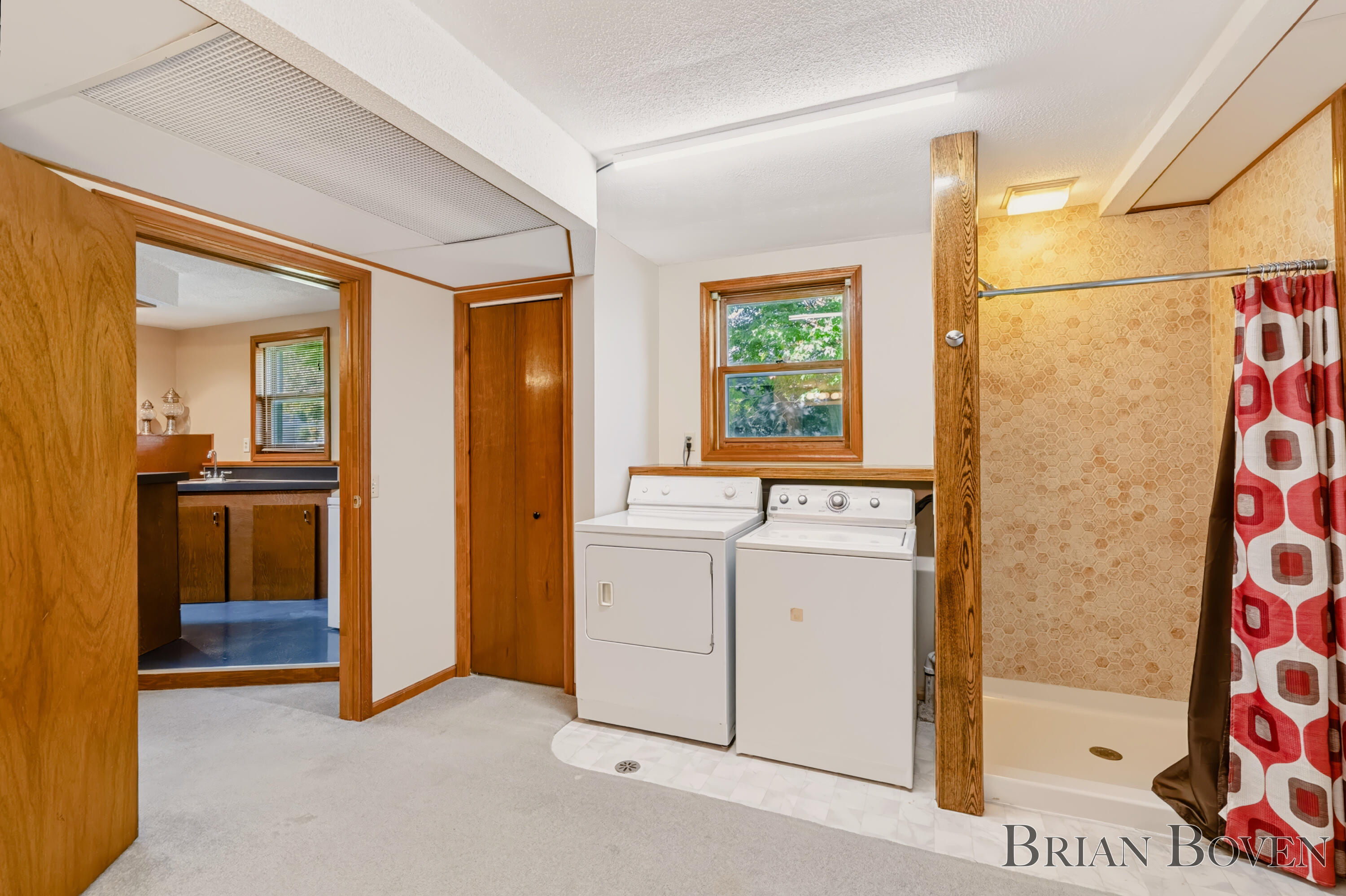 1568 Gridley Avenue NW Grand Rapids MI 49534