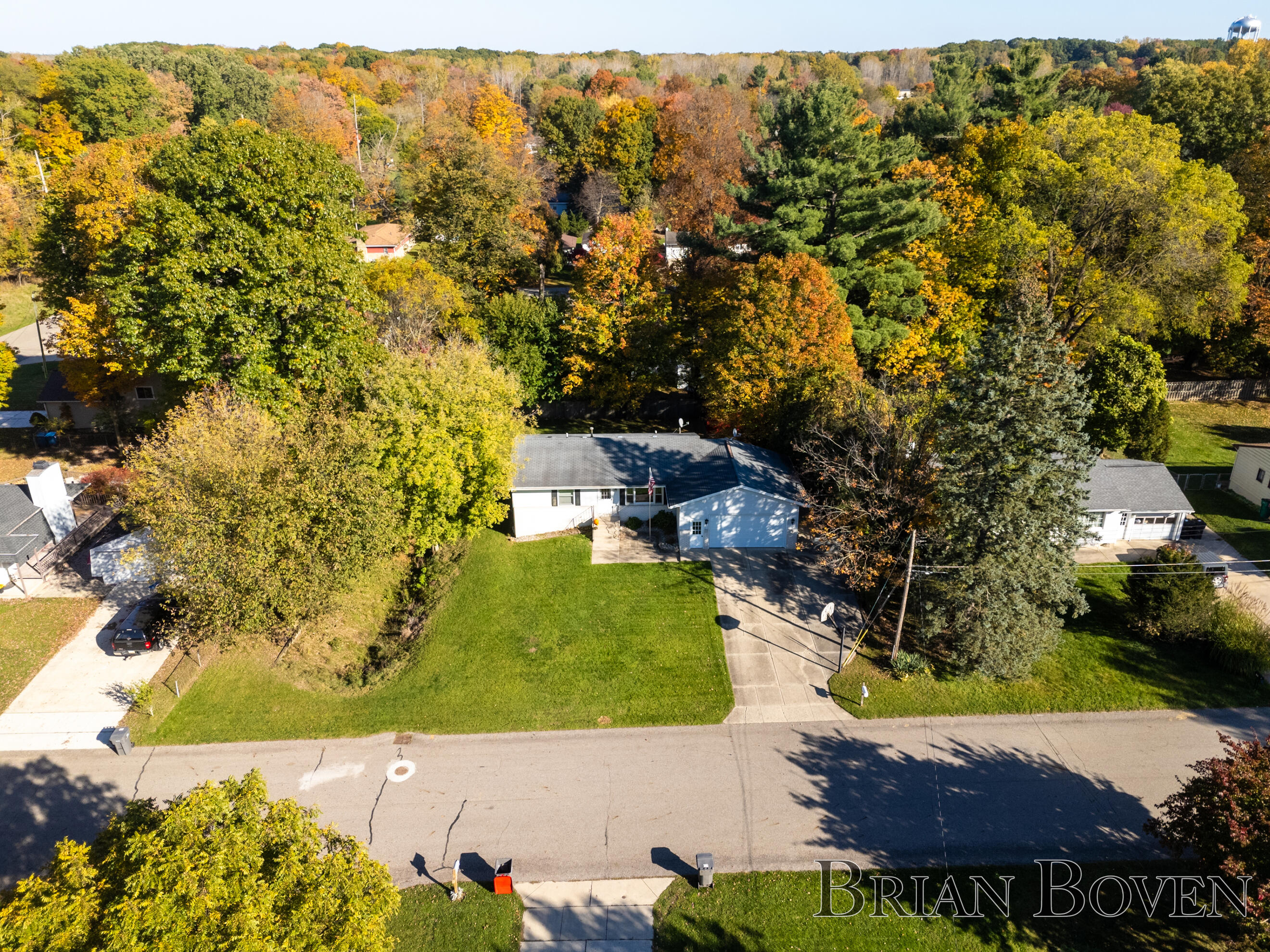 1568 Gridley Avenue NW Grand Rapids MI 49534