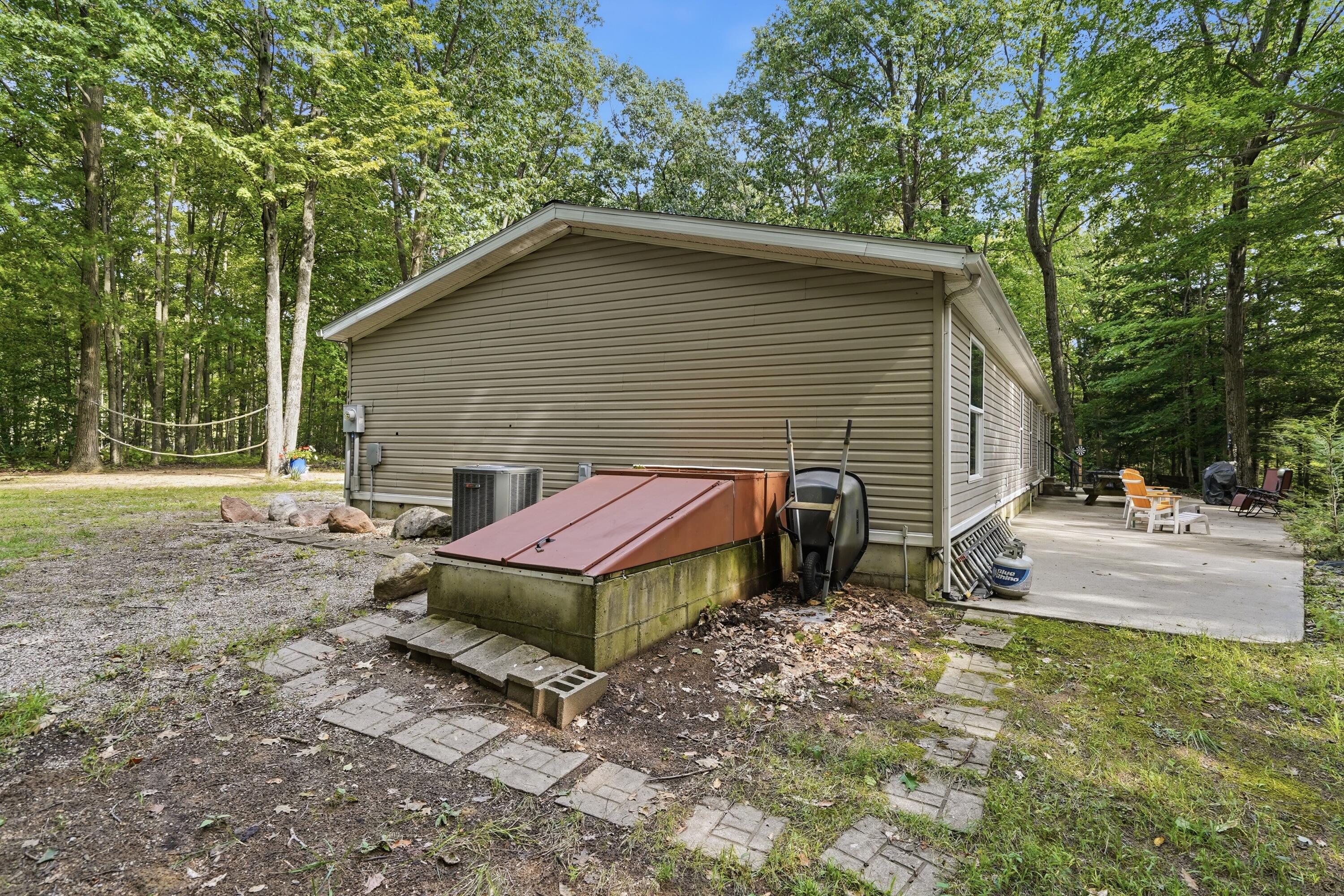 6232 W 106th Avenue South Haven MI 49090