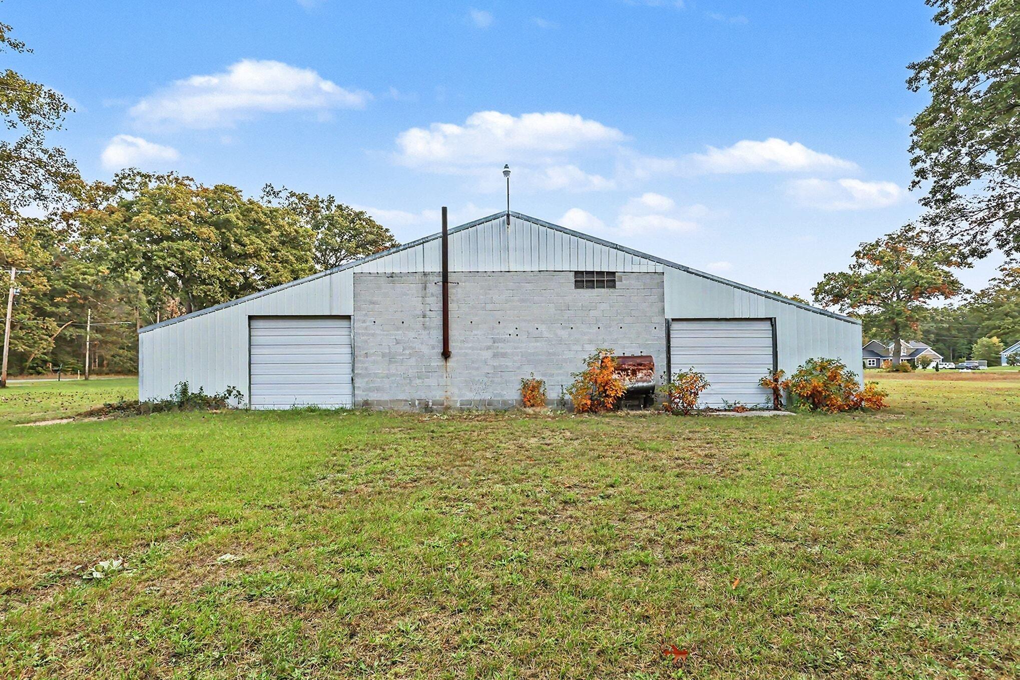 1972 S Maple Island Road Muskegon MI 49442