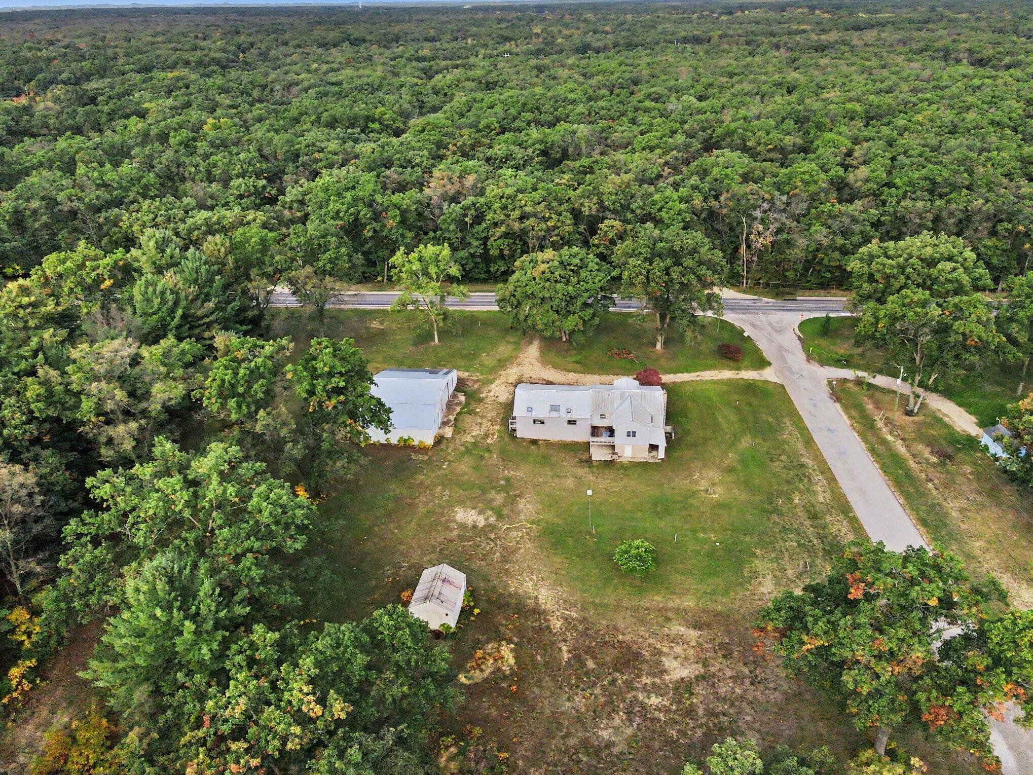 1972 S Maple Island Road Muskegon MI 49442