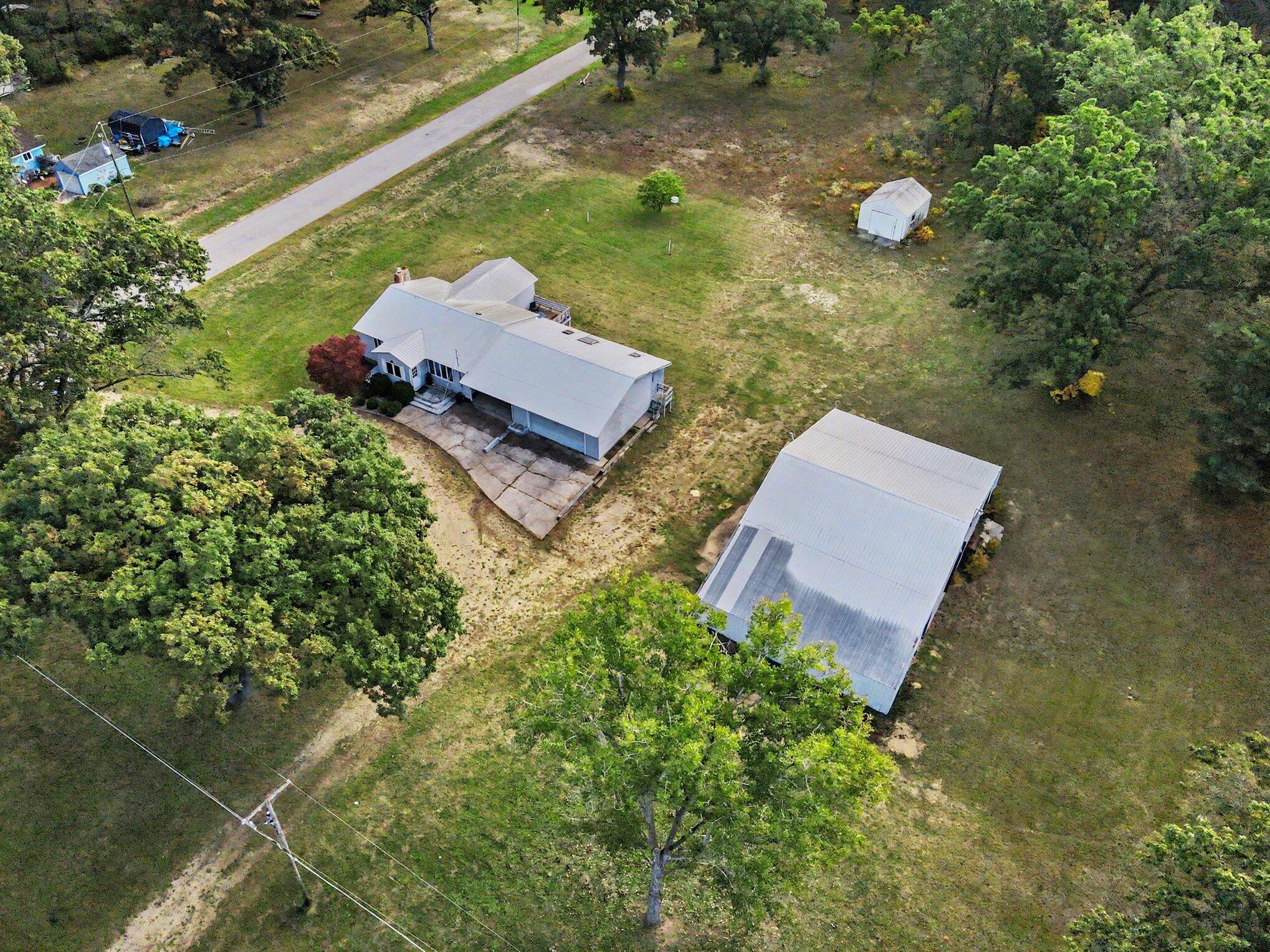 1972 S Maple Island Road Muskegon MI 49442