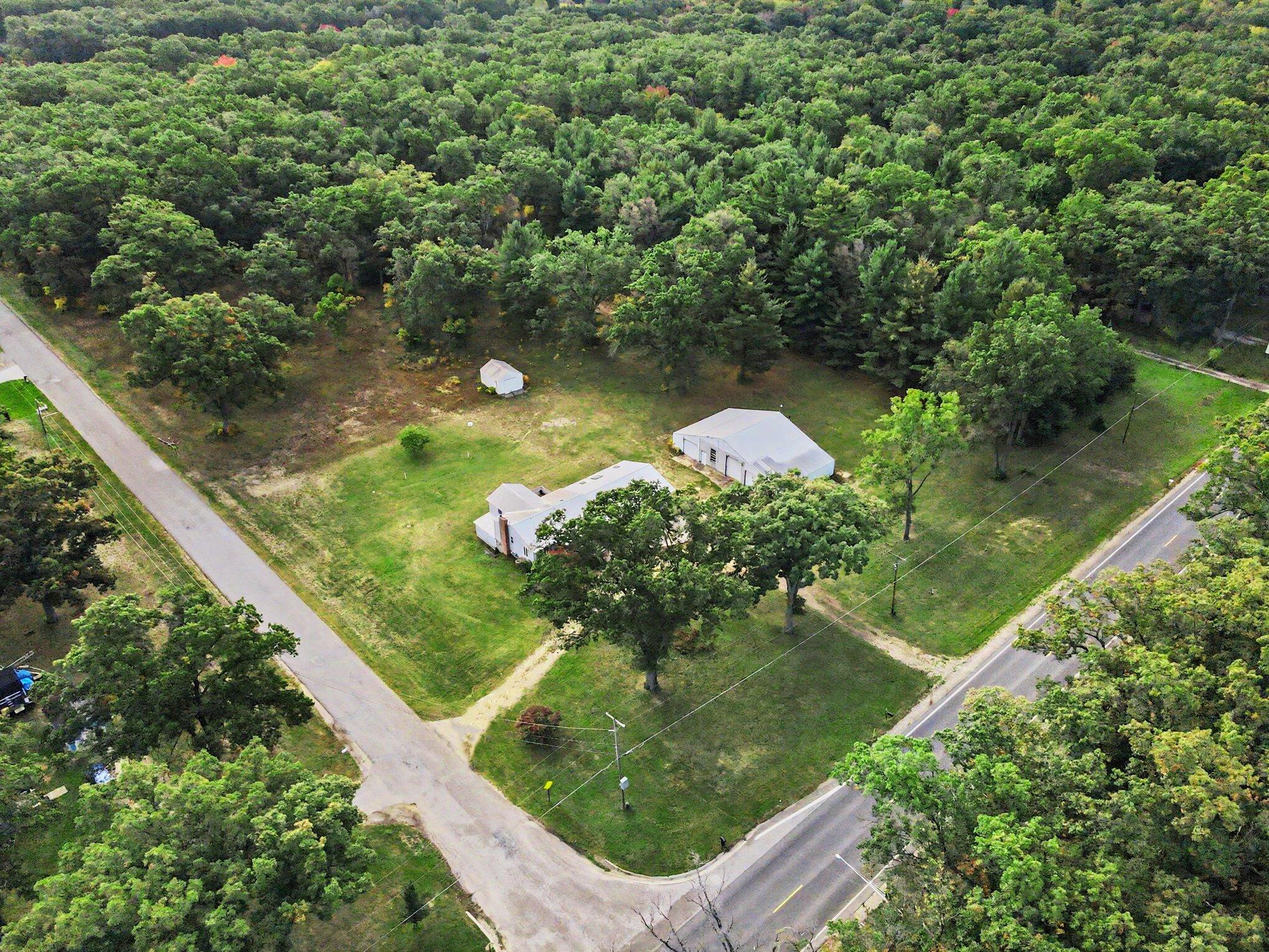 1972 S Maple Island Road Muskegon MI 49442