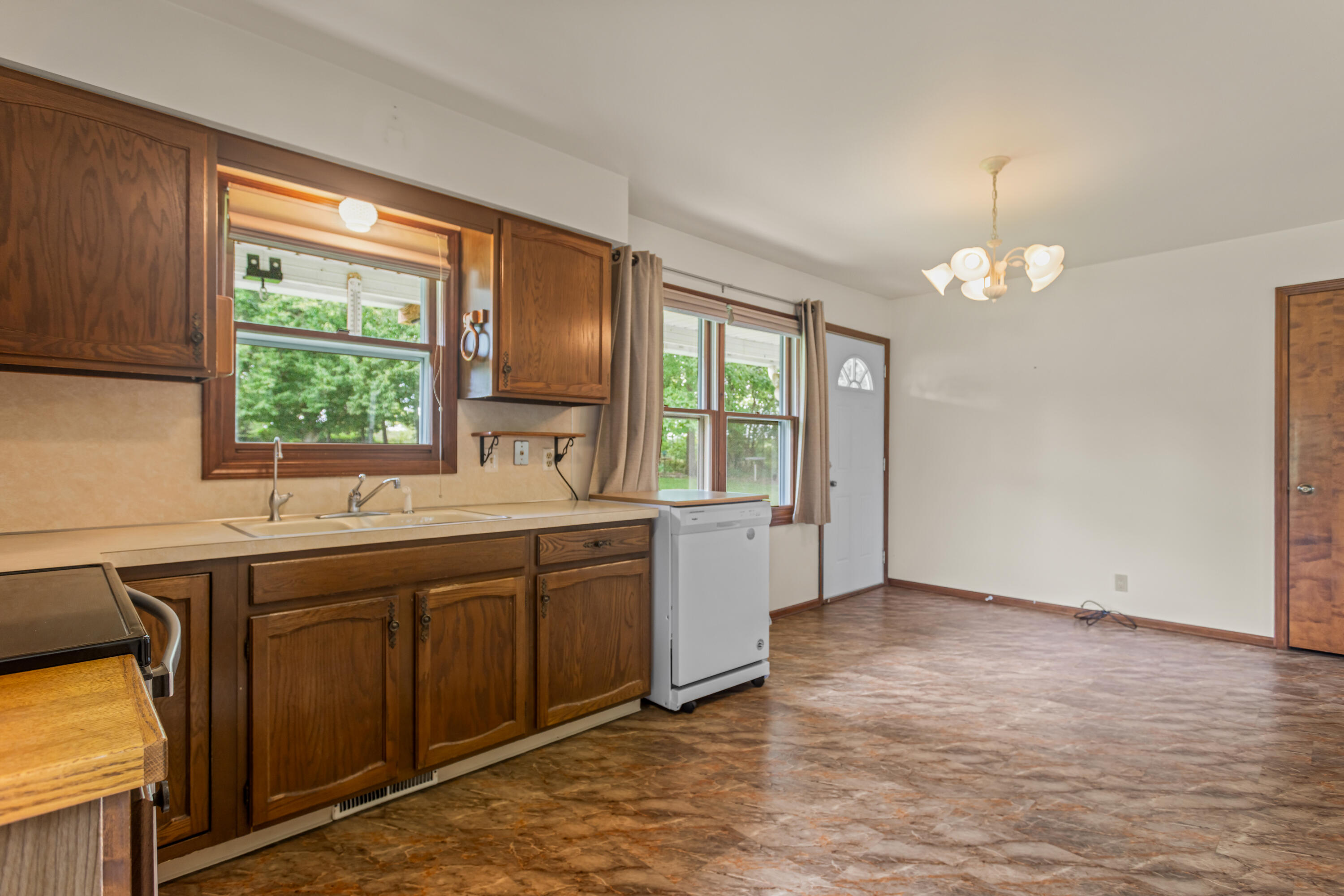 1615 Pettis Avenue NE Ada MI 49301