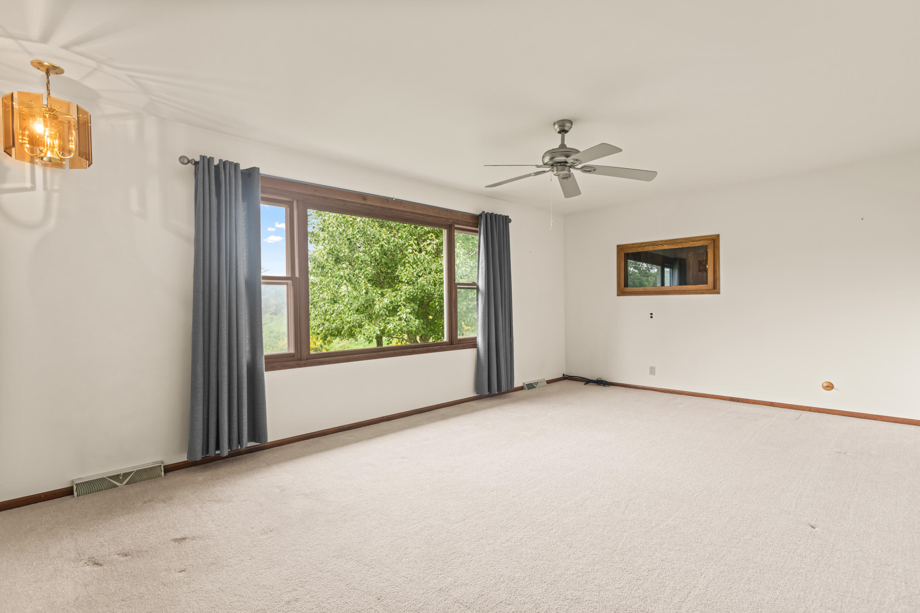 1615 Pettis Avenue NE Ada MI 49301
