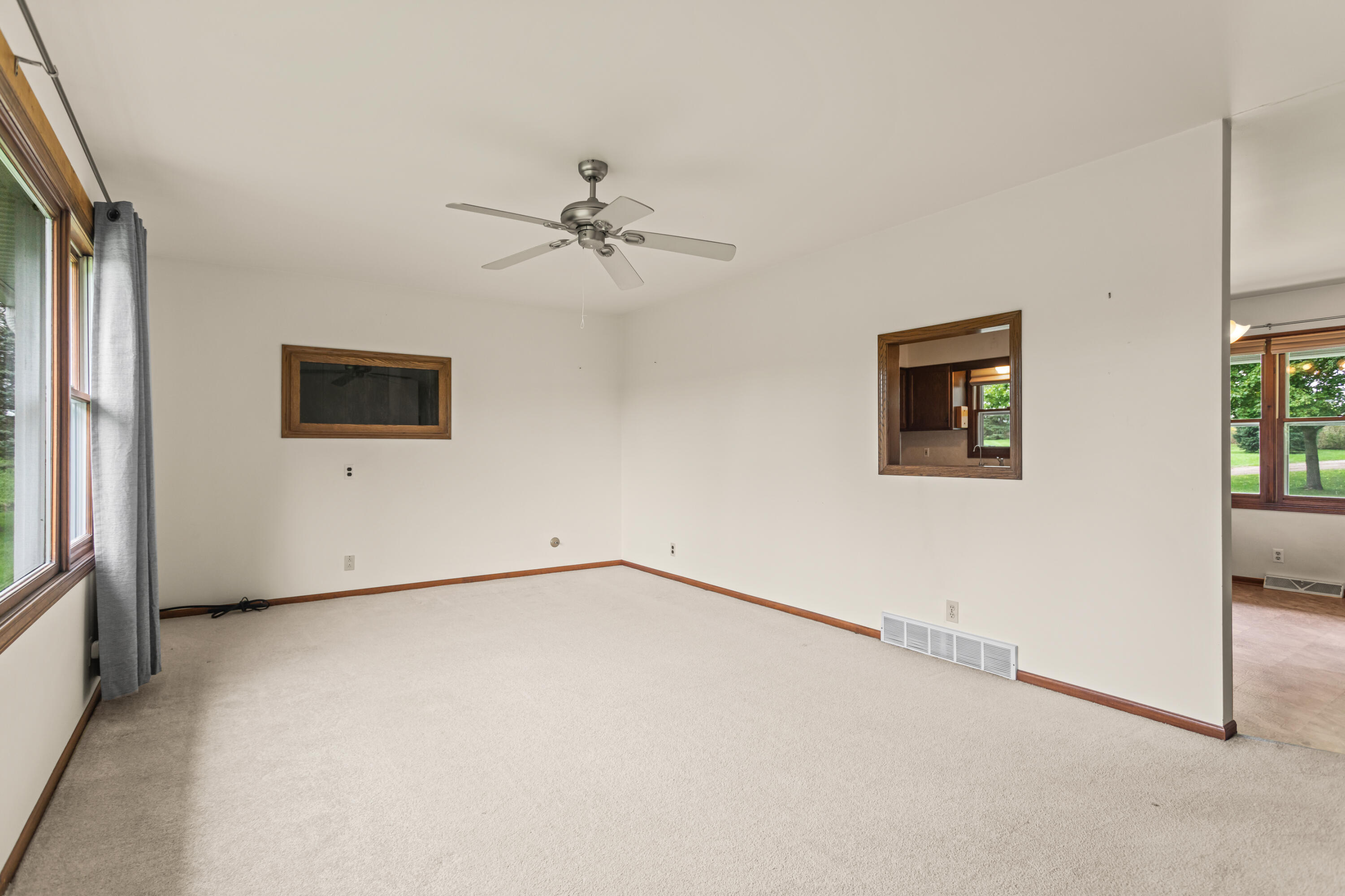 1615 Pettis Avenue NE Ada MI 49301