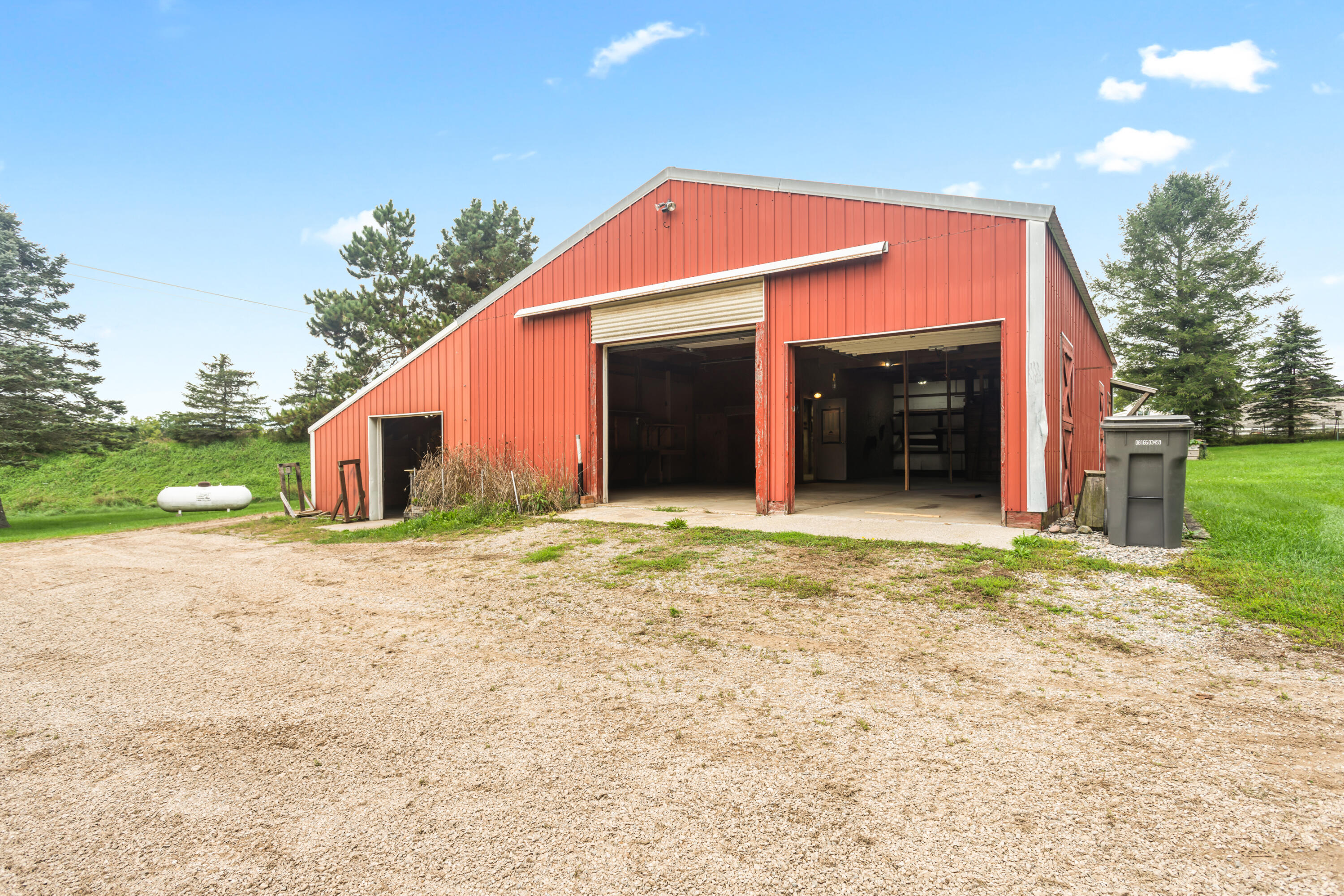 1615 Pettis Avenue NE Ada MI 49301