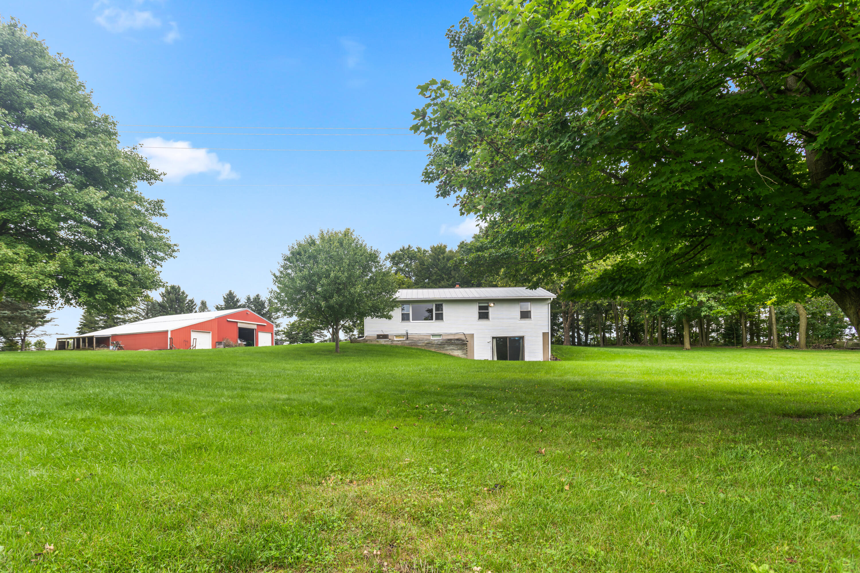 1615 Pettis Avenue NE Ada MI 49301