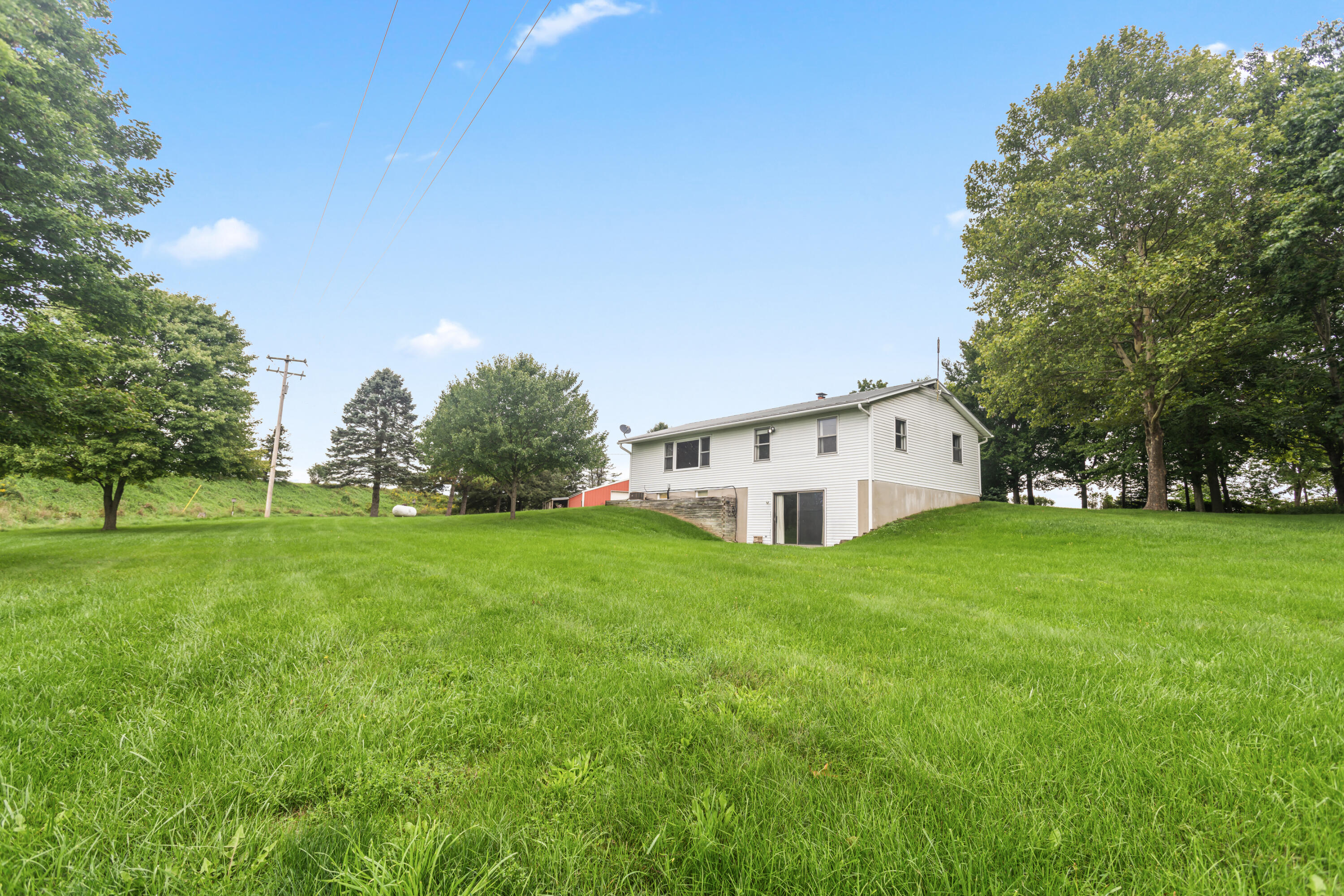 1615 Pettis Avenue NE Ada MI 49301