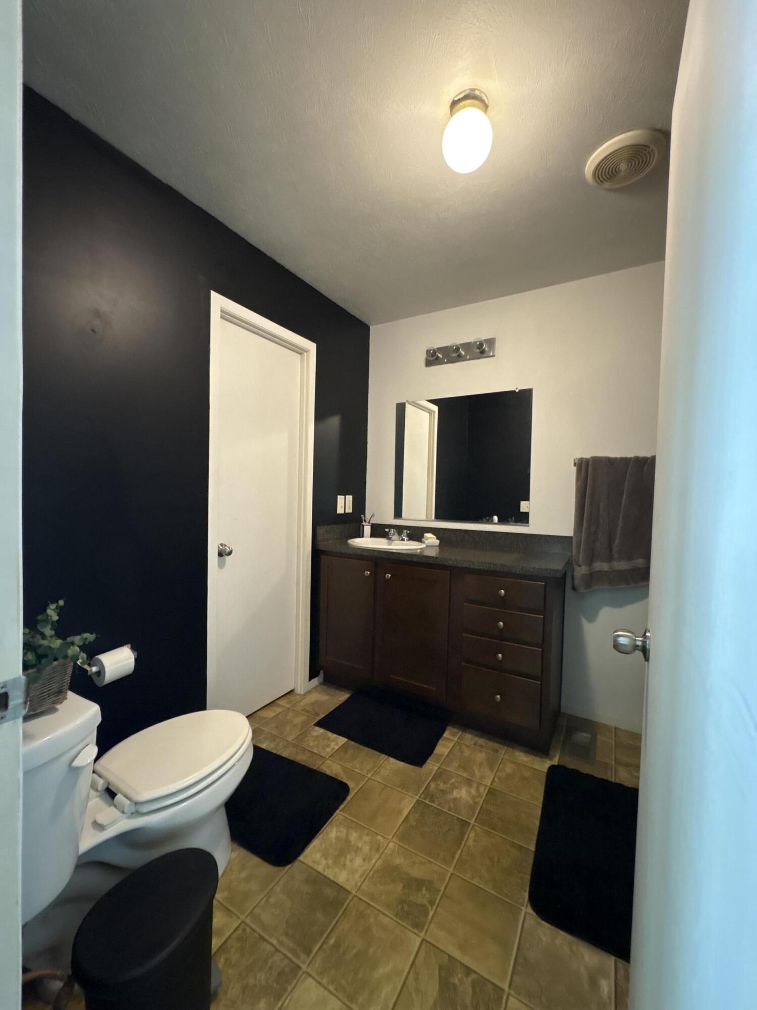 490 S Sunshine Lane Muskegon MI 49442