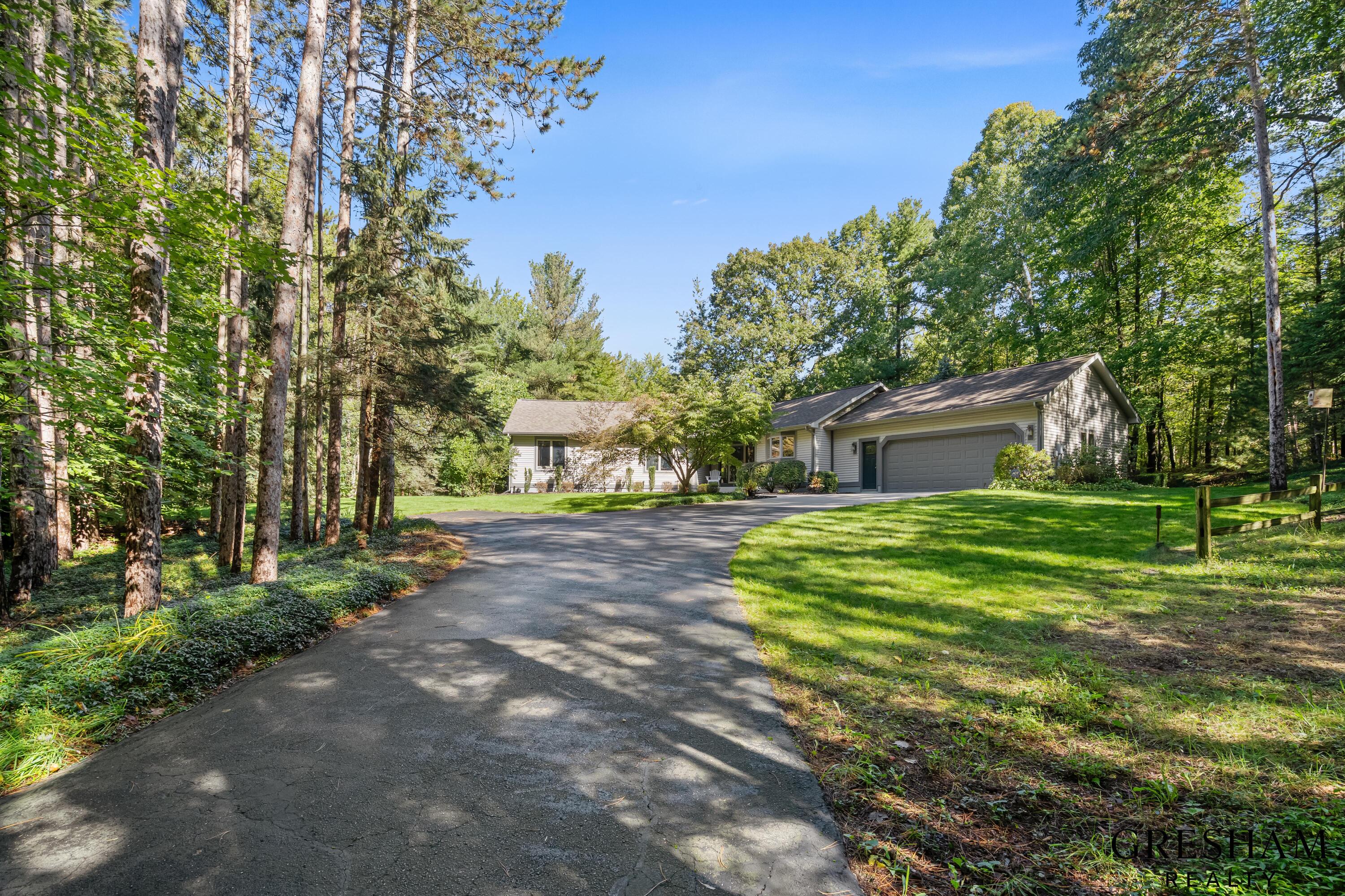 11374 Evert Court West Olive MI 49460