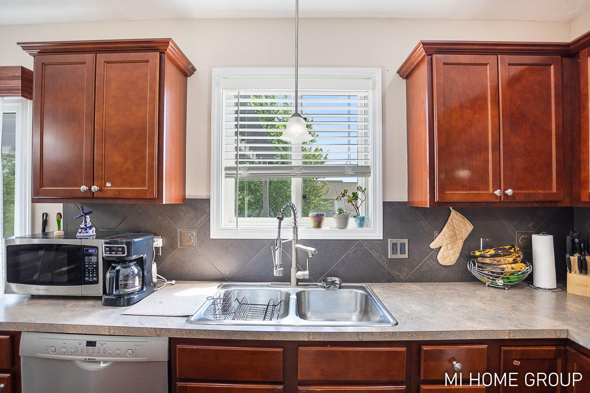 3538 Snip Drive Holland MI 49424