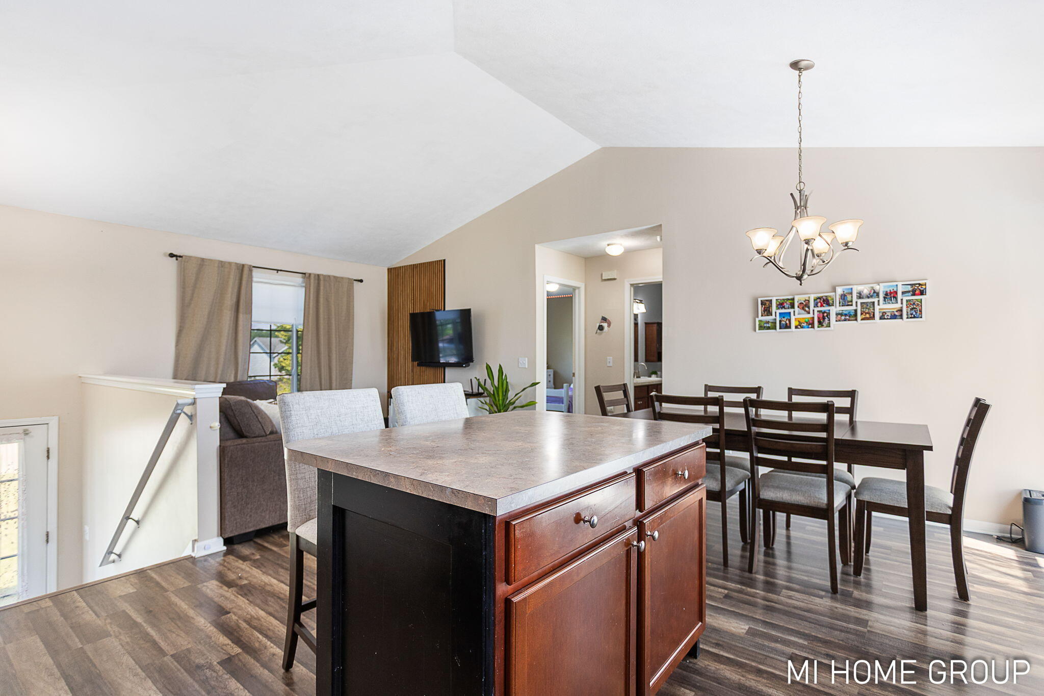 3538 Snip Drive Holland MI 49424