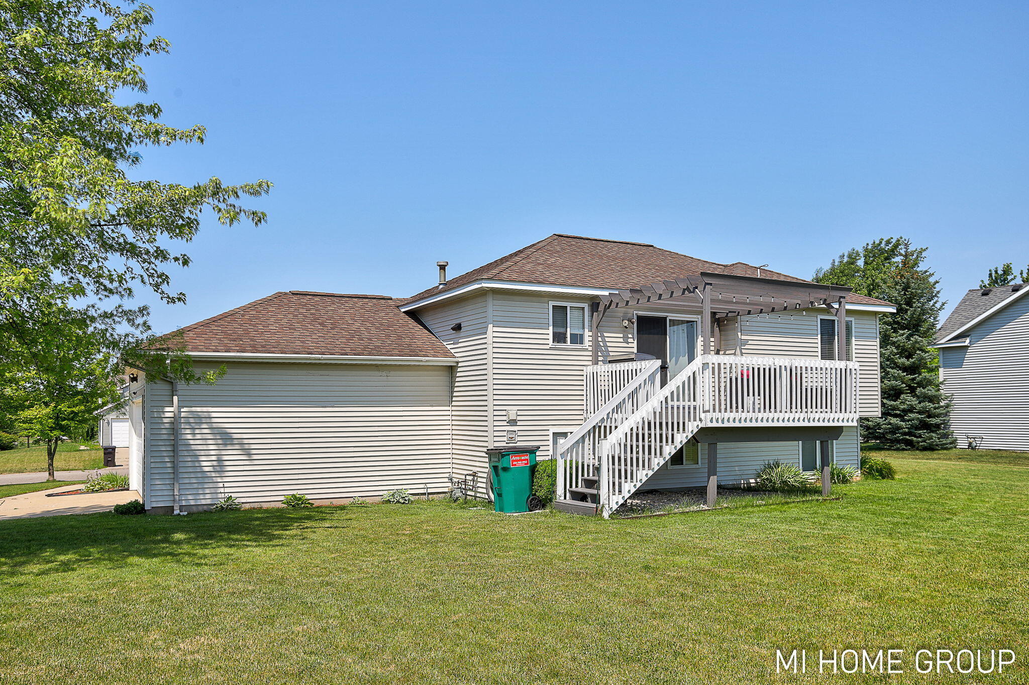 3538 Snip Drive Holland MI 49424