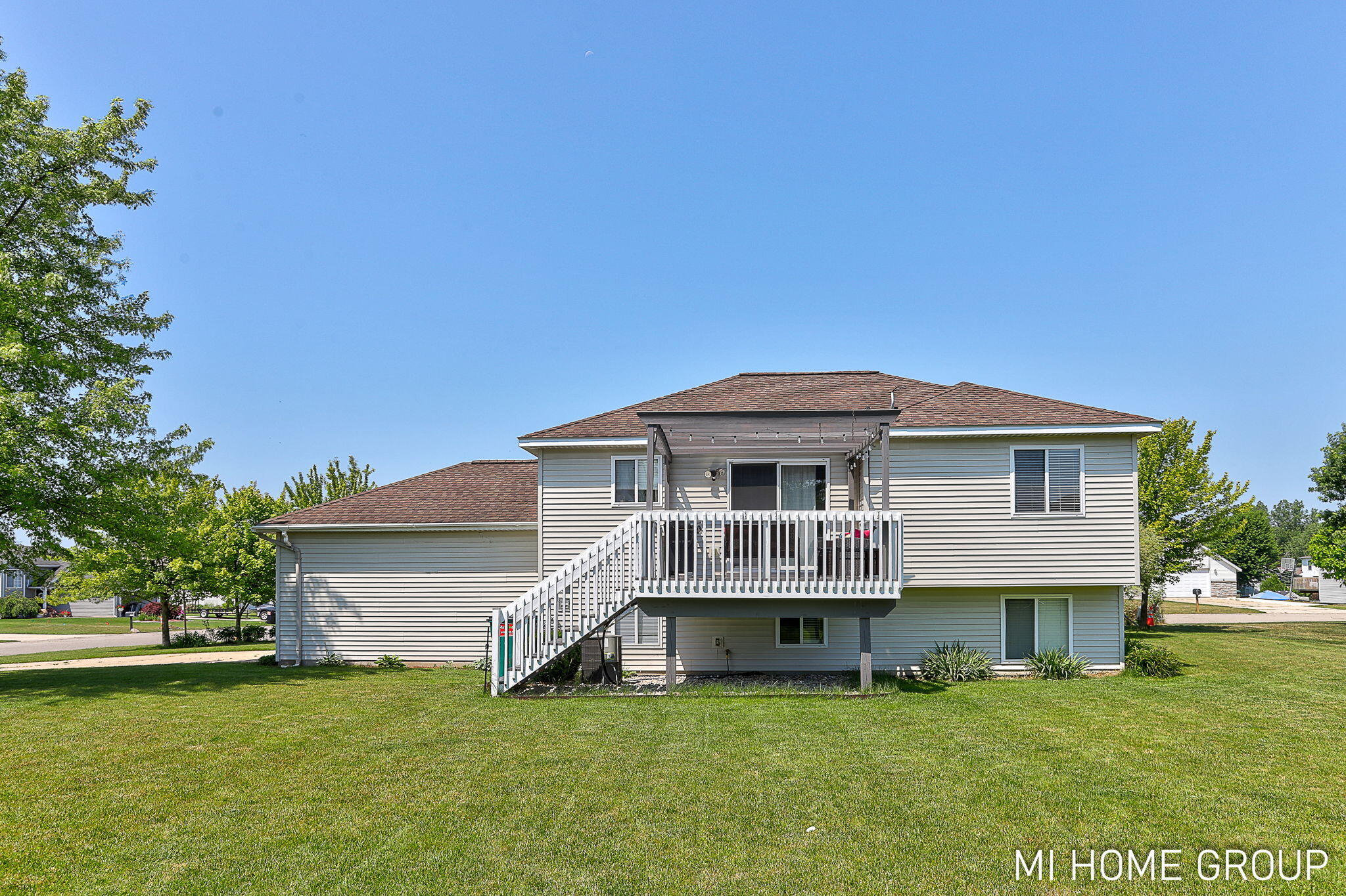 3538 Snip Drive Holland MI 49424