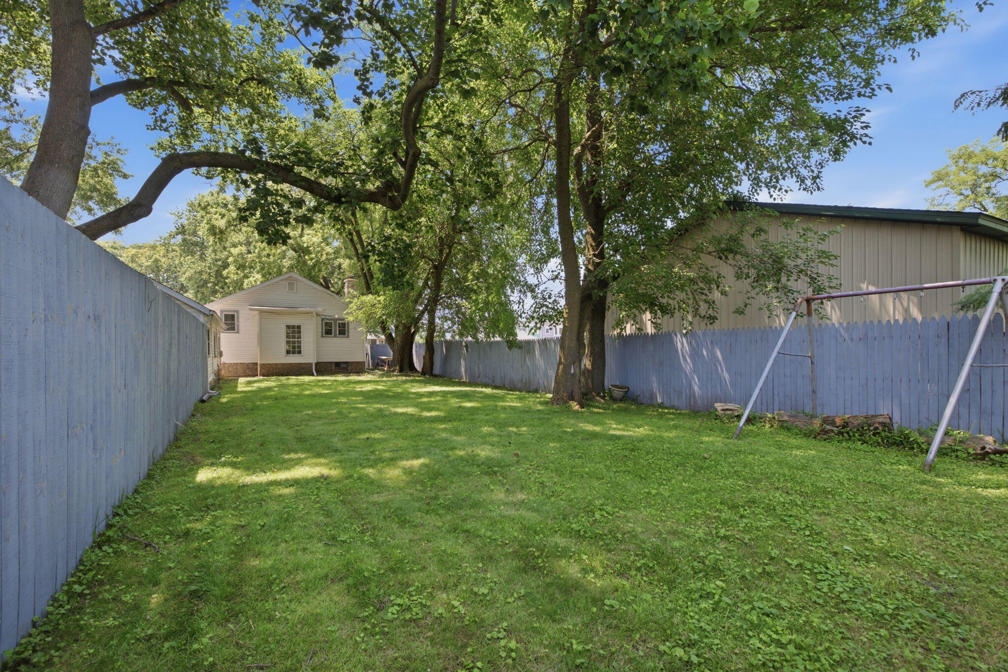 27 S Smith Street New Buffalo MI 49117