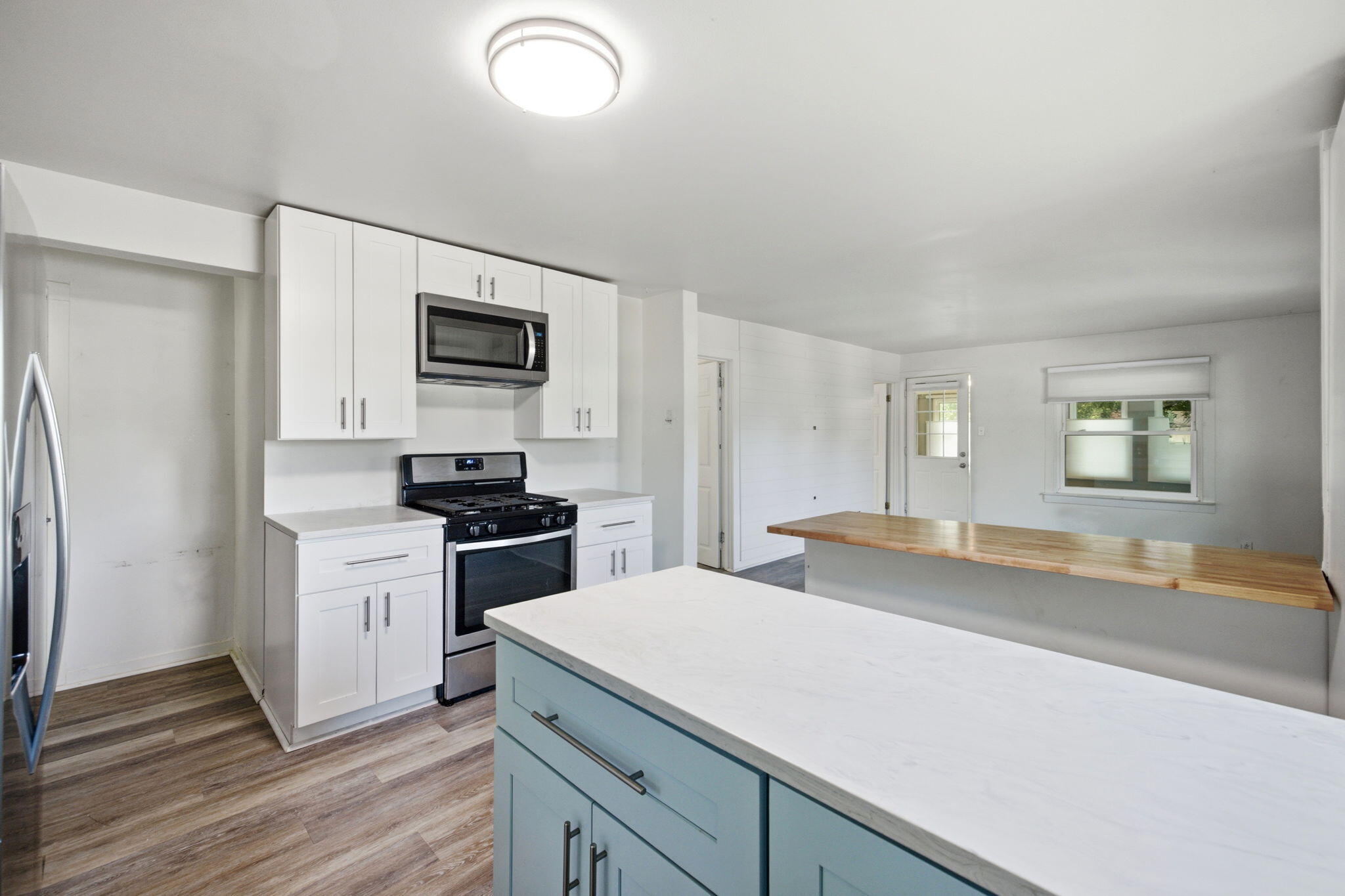 27 S Smith Street New Buffalo MI 49117