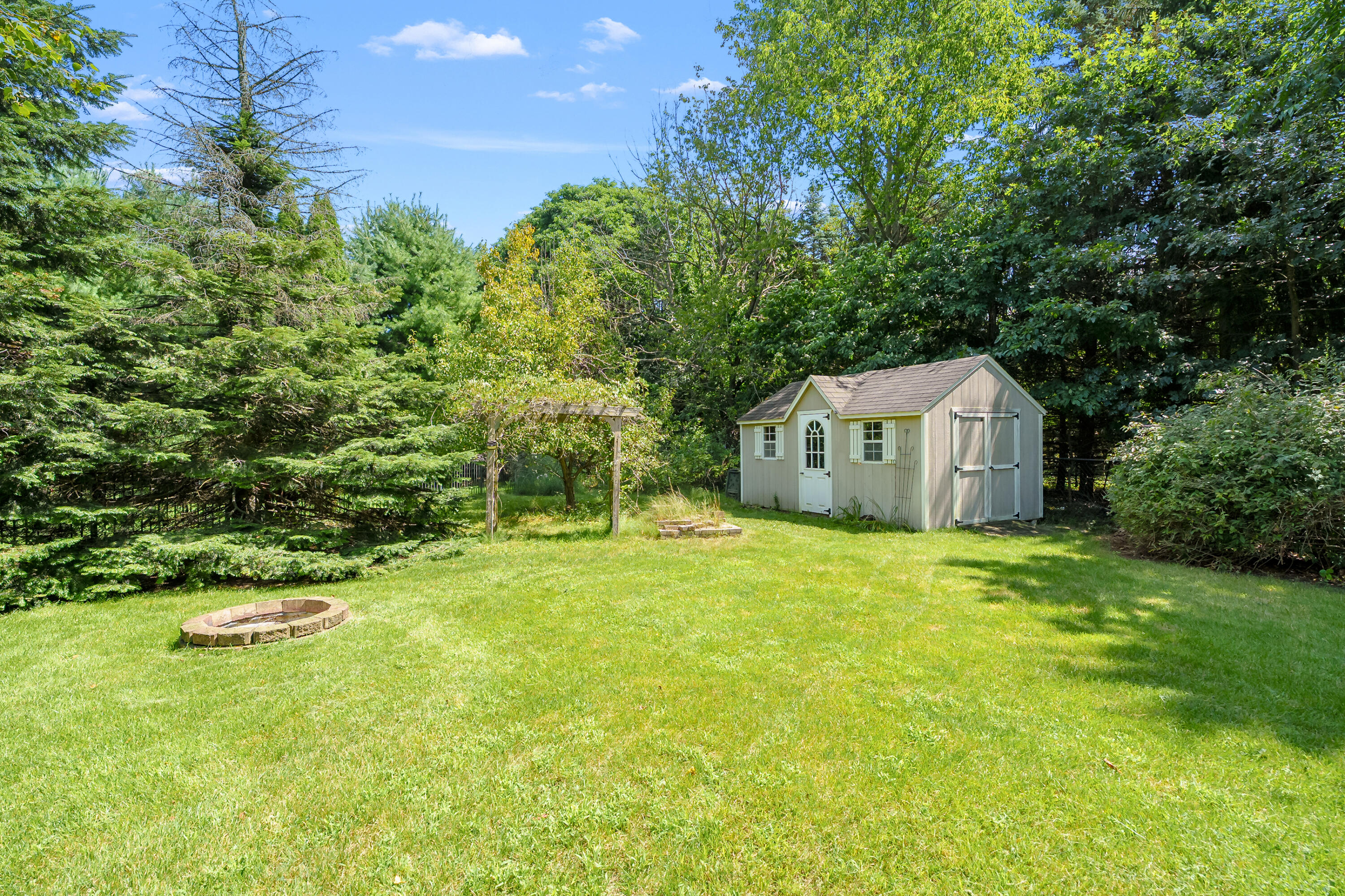 9731 Southern Oaks Court Portage MI 49002