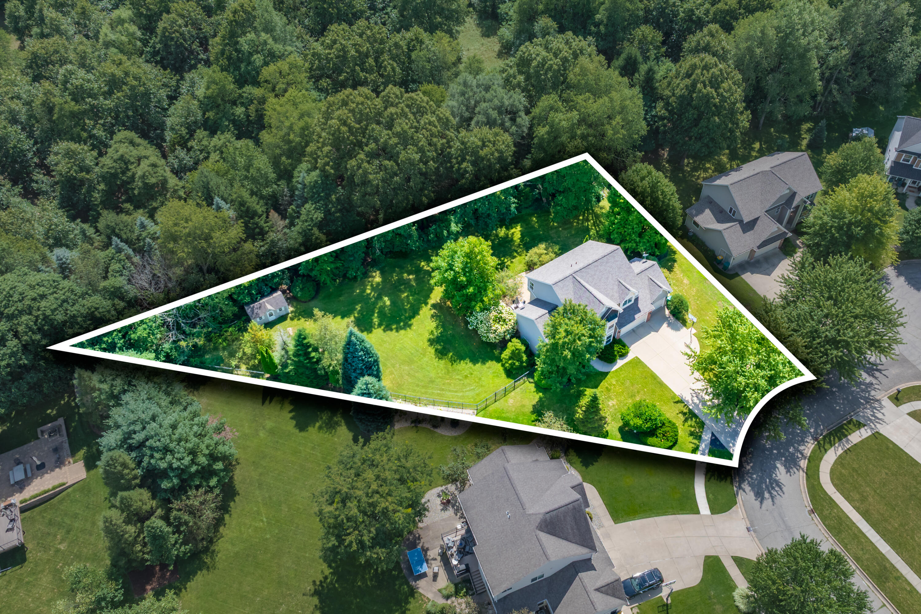 9731 Southern Oaks Court Portage MI 49002