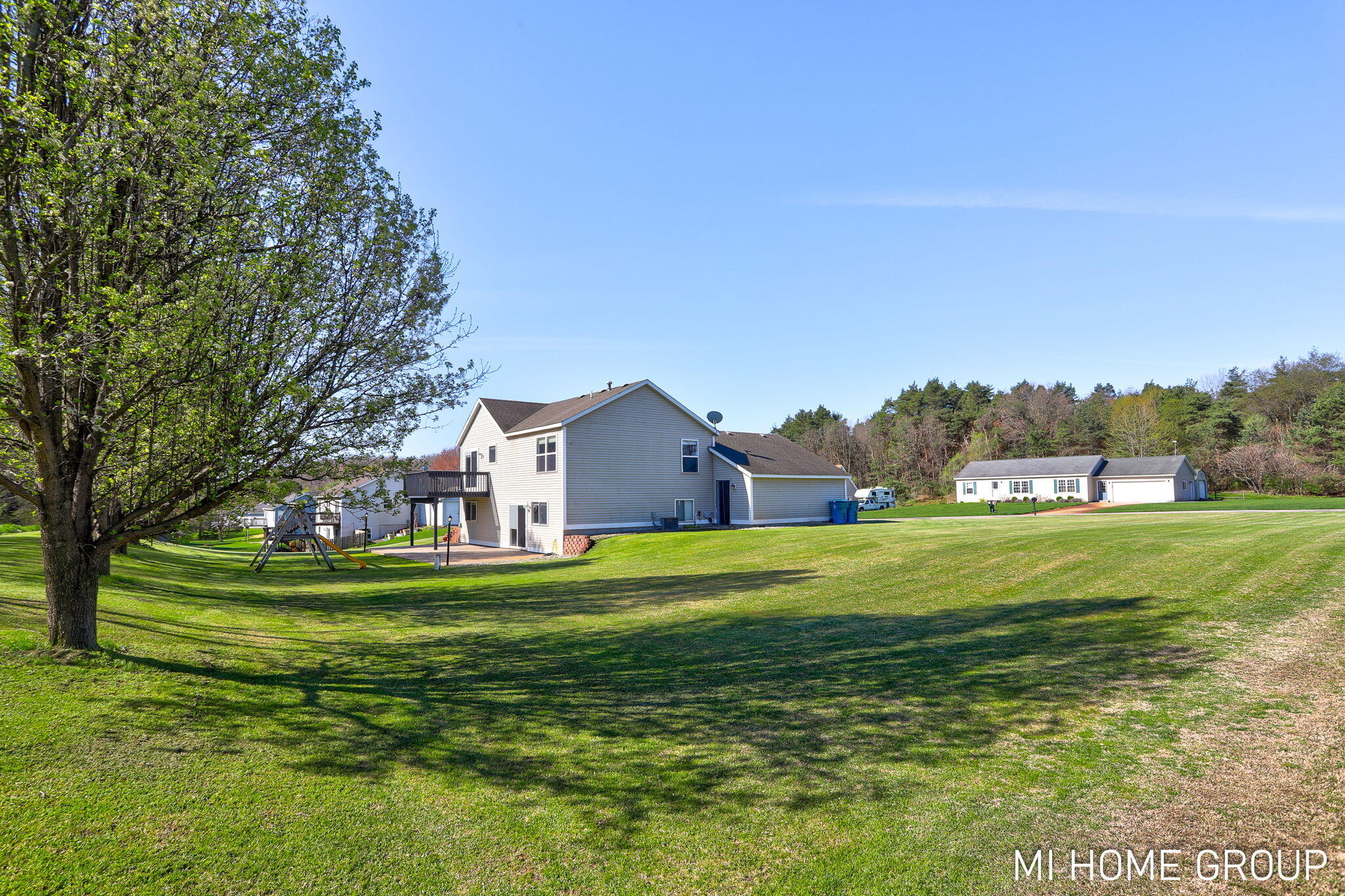 3391 Heathridge Trail Hamilton MI 49419
