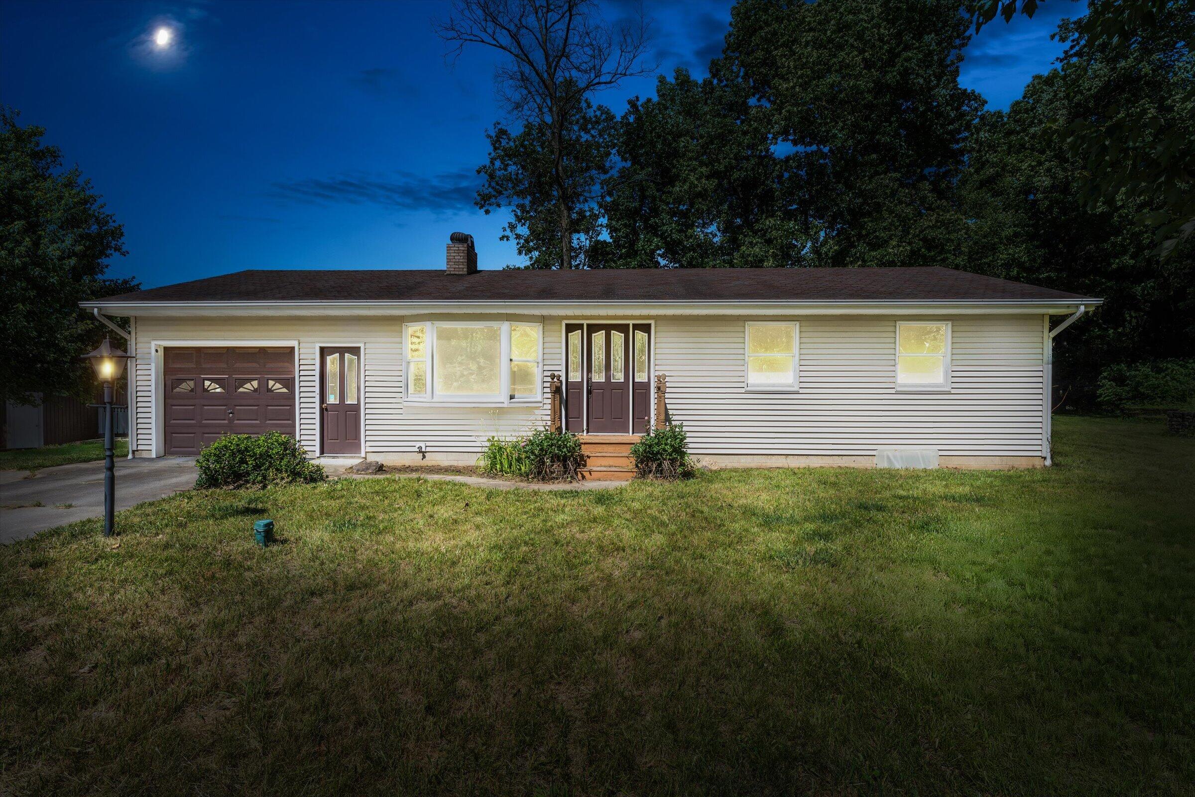 2921 Beebe Road Niles MI 49120