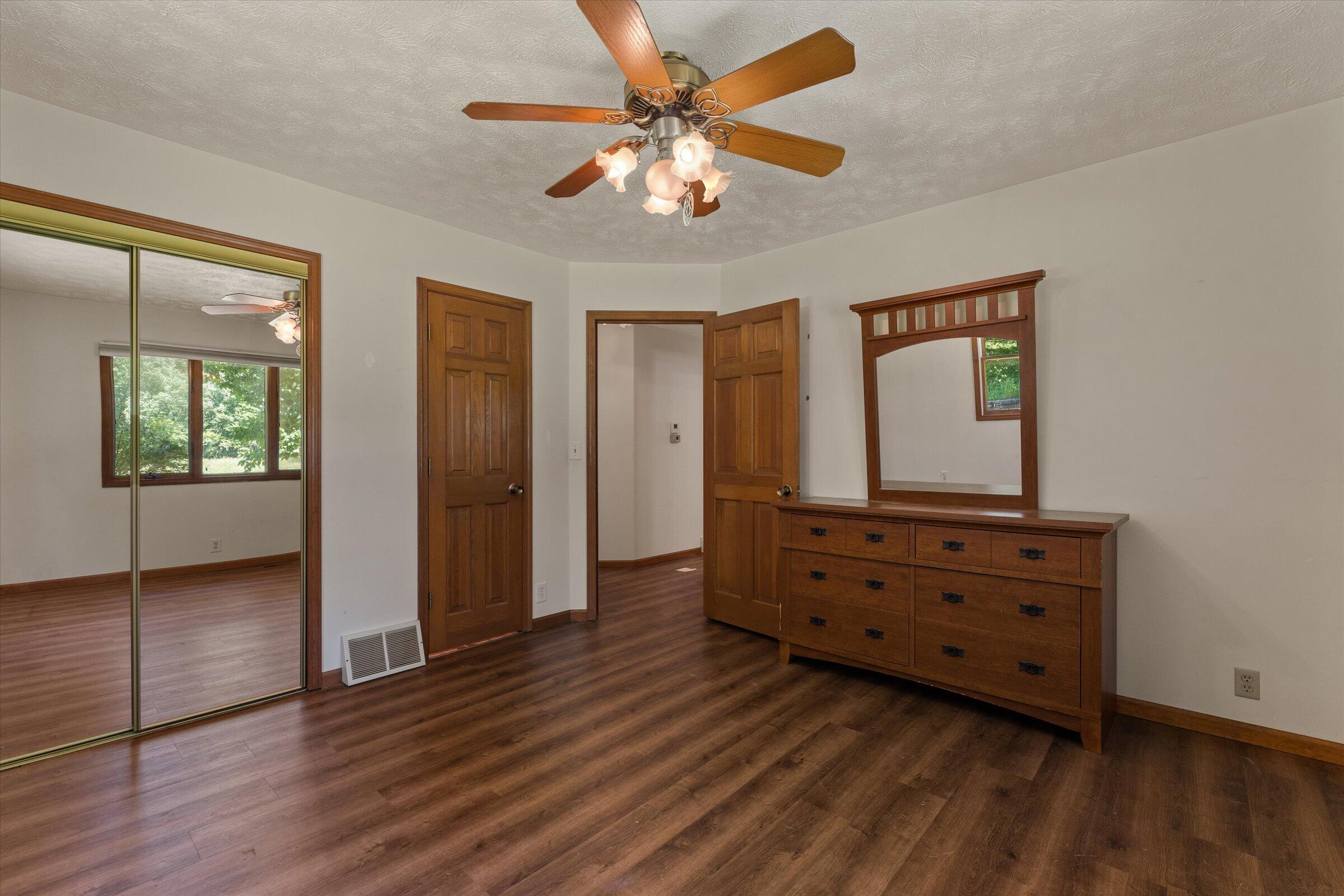 2921 Beebe Road Niles MI 49120