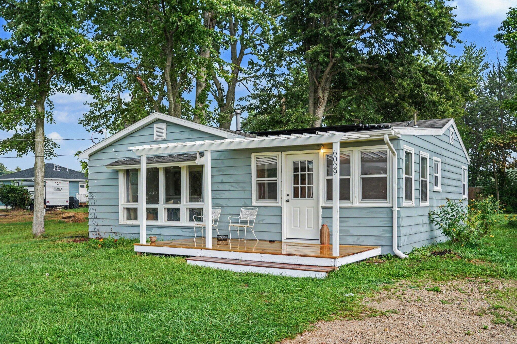 6029 Keigley Street Coloma MI 49038