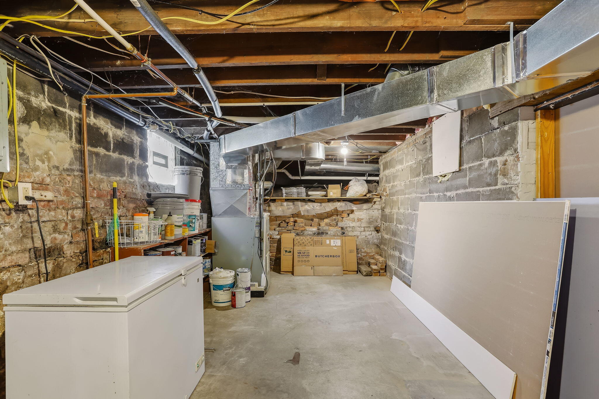 1982 Fairplain Avenue Benton Harbor MI 49022