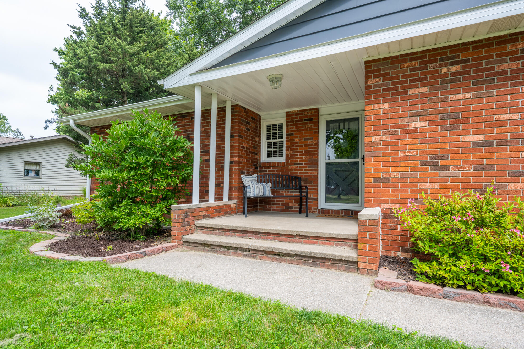 2351 Fountain Lane Stevensville MI 49127