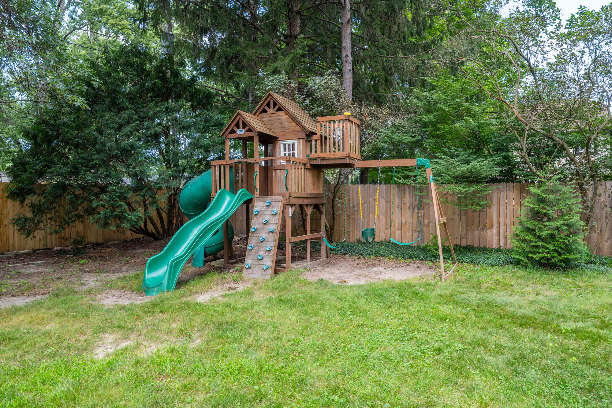 2351 Fountain Lane Stevensville MI 49127