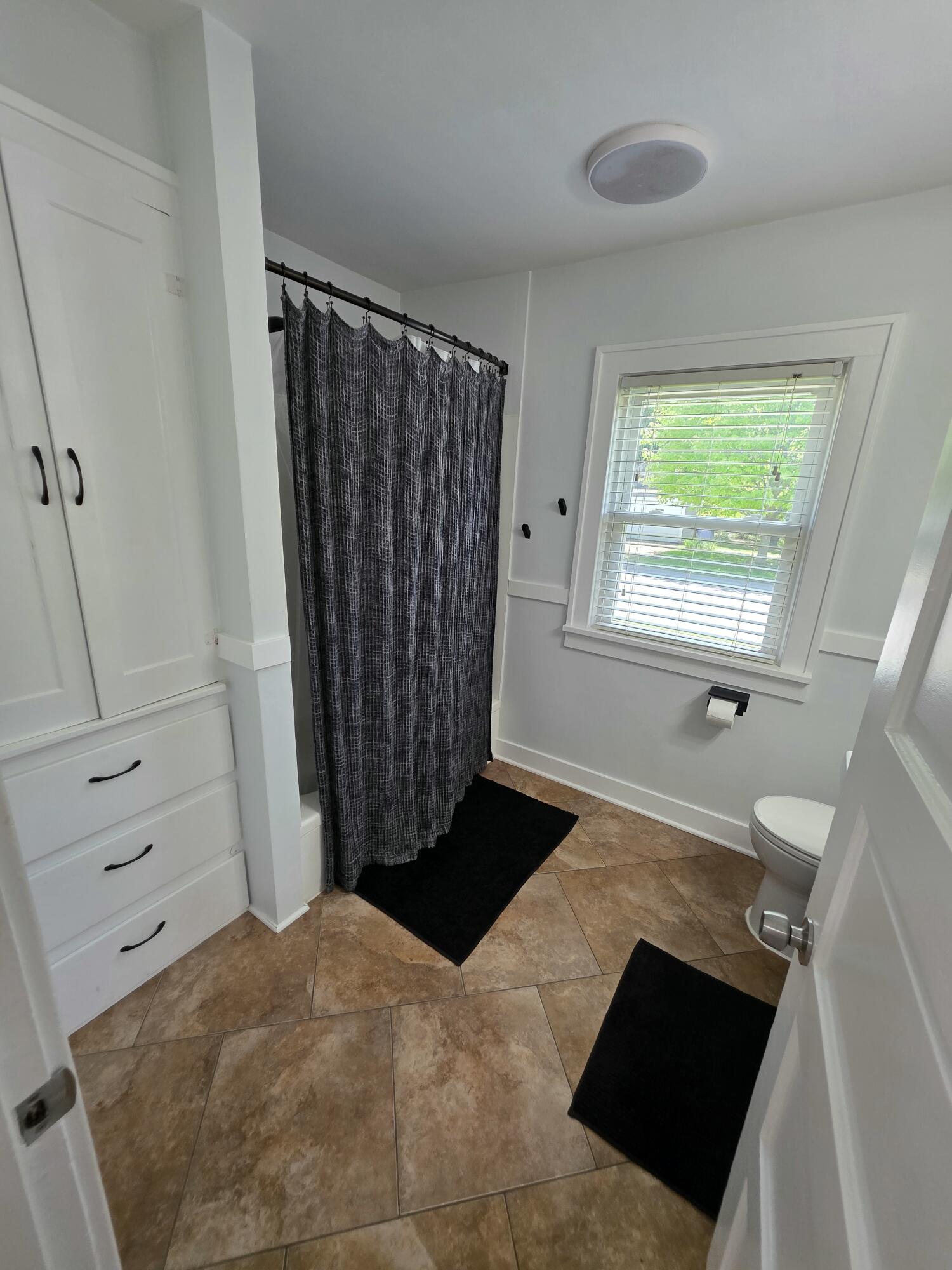 1406 Covell Avenue NW Grand Rapids MI 49504