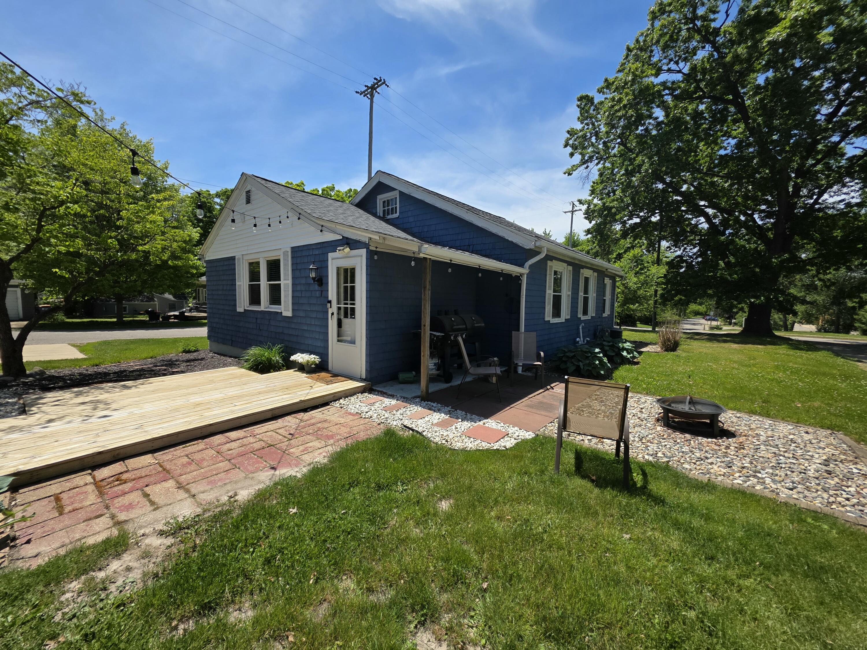 1406 Covell Avenue NW Grand Rapids MI 49504