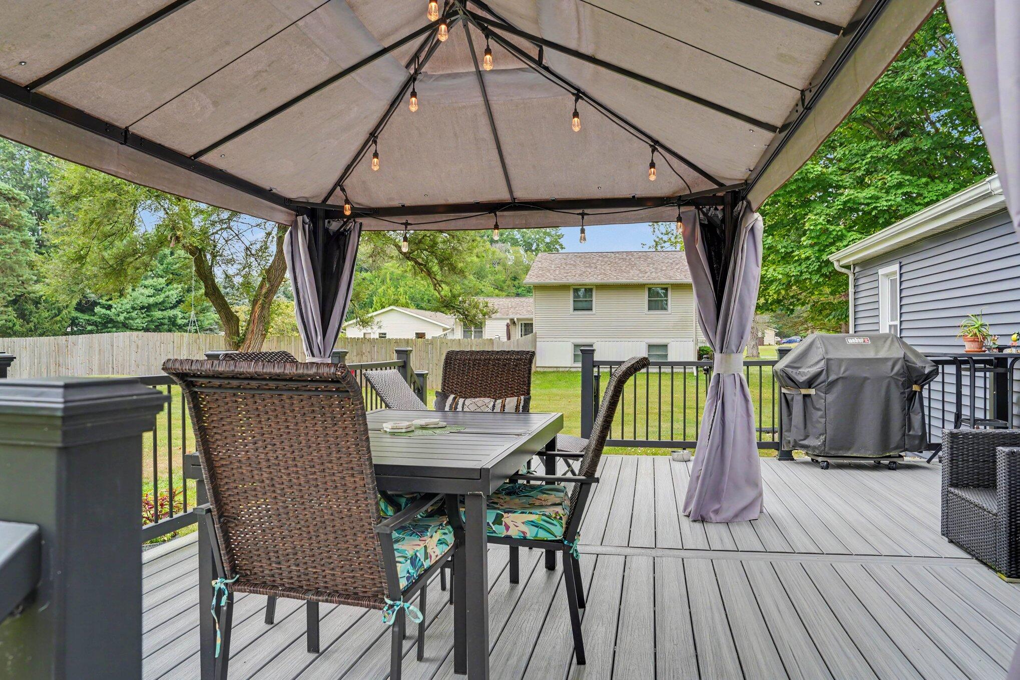929 Bacon Avenue Portage MI 49002